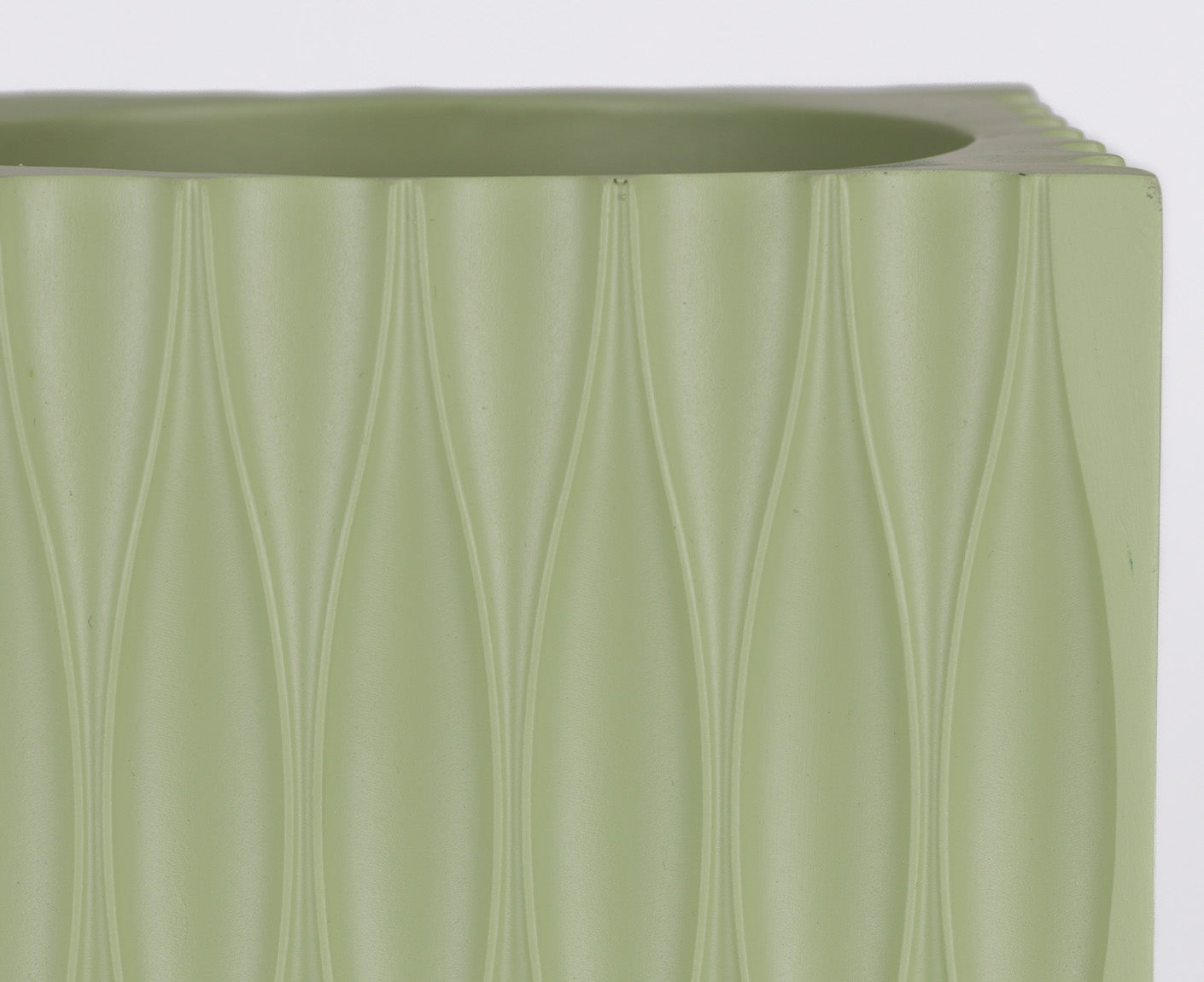 Riley Vase