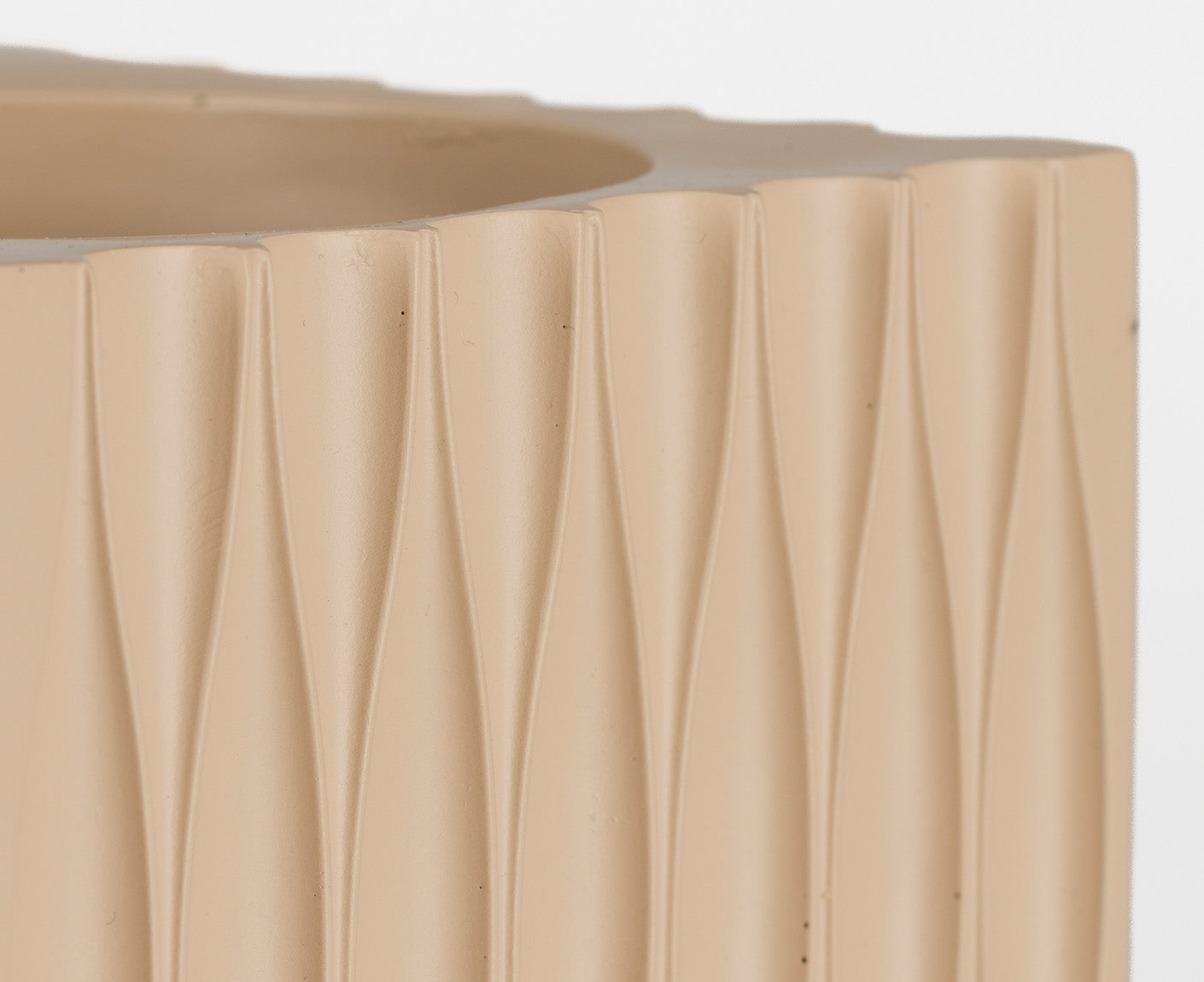 Riley Vase