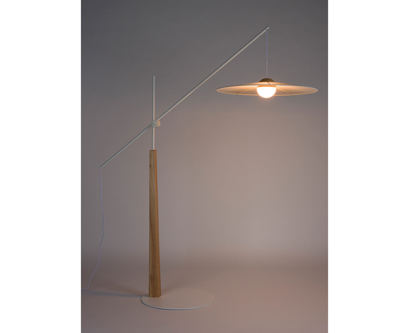 Belle Stehlampe