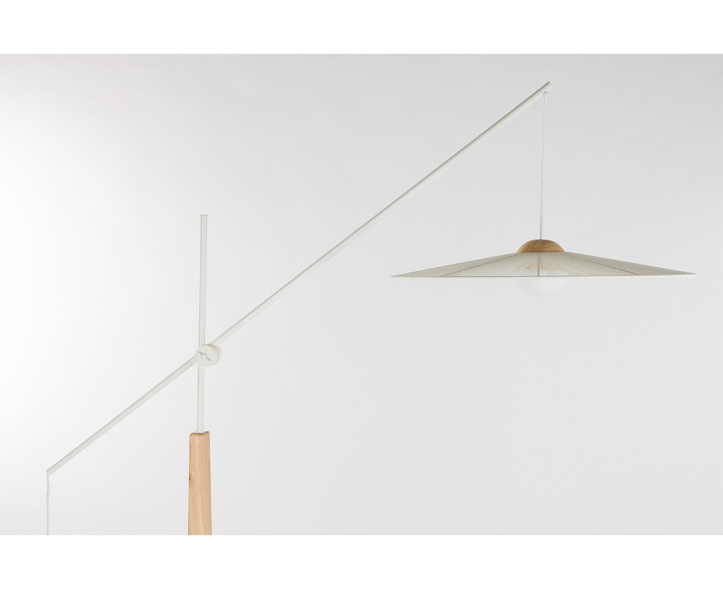 Belle Stehlampe