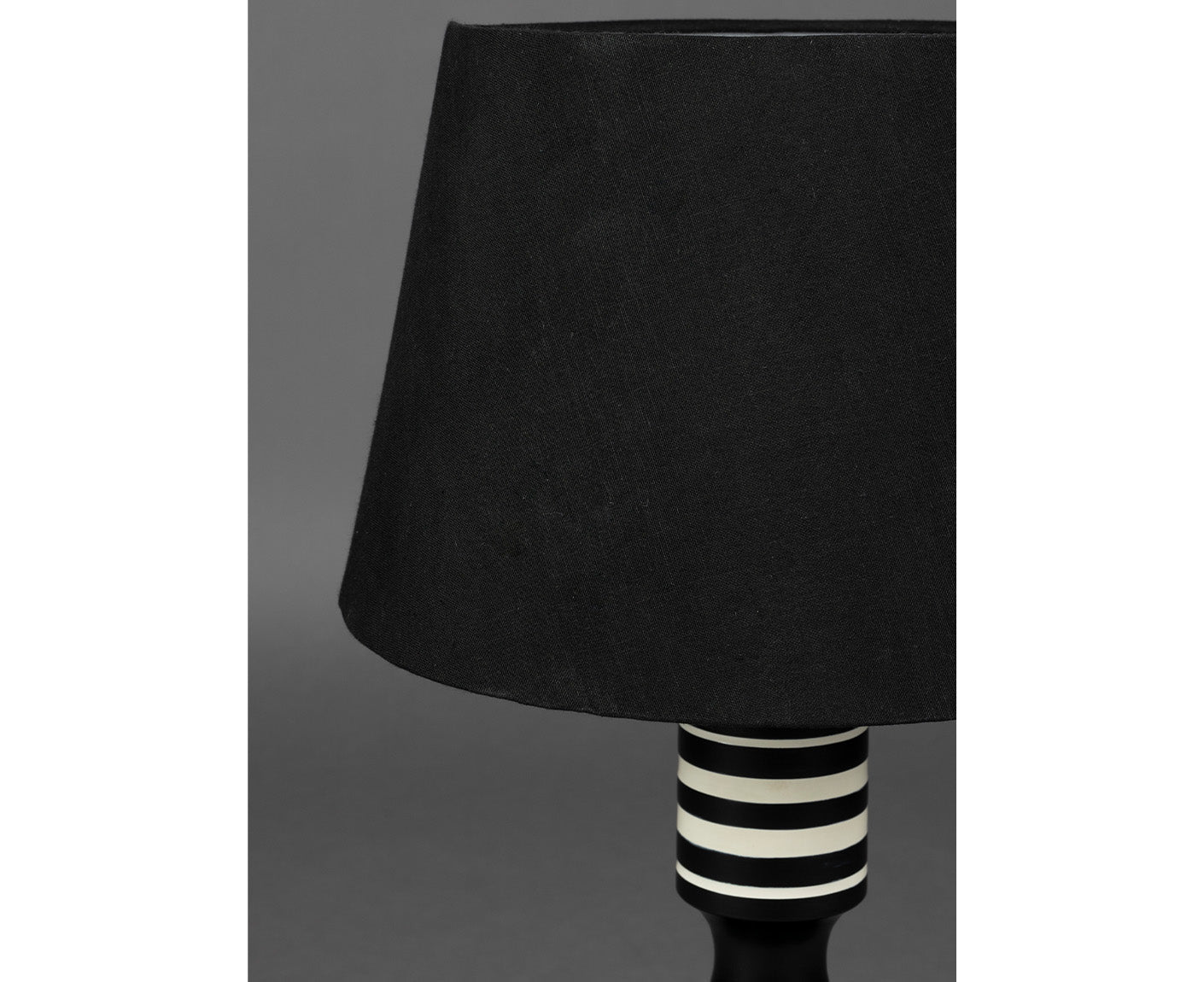 Virgil Tischleuchte Tischlampe Schwarz