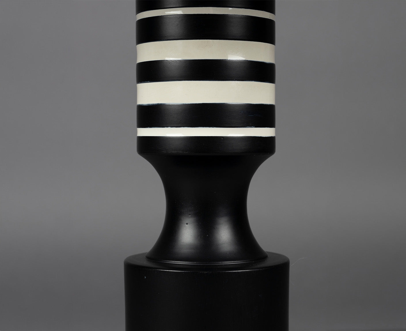 Virgil Tischleuchte Tischlampe Schwarz