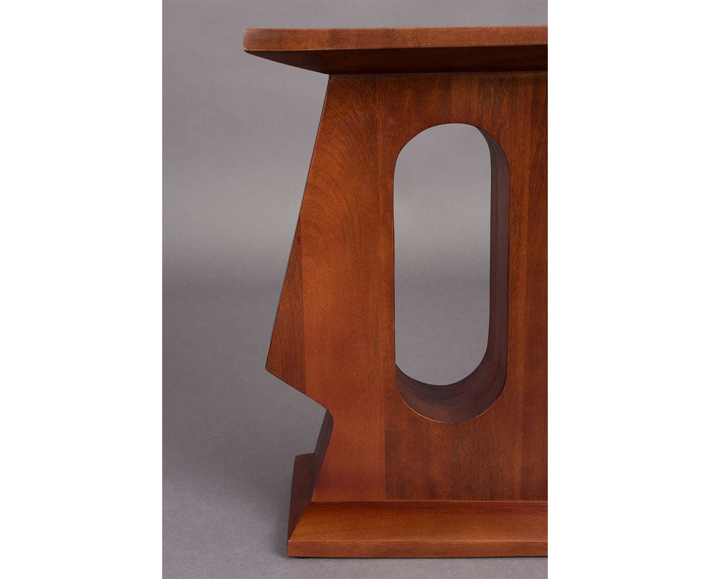 Pilaster Beistelltisch