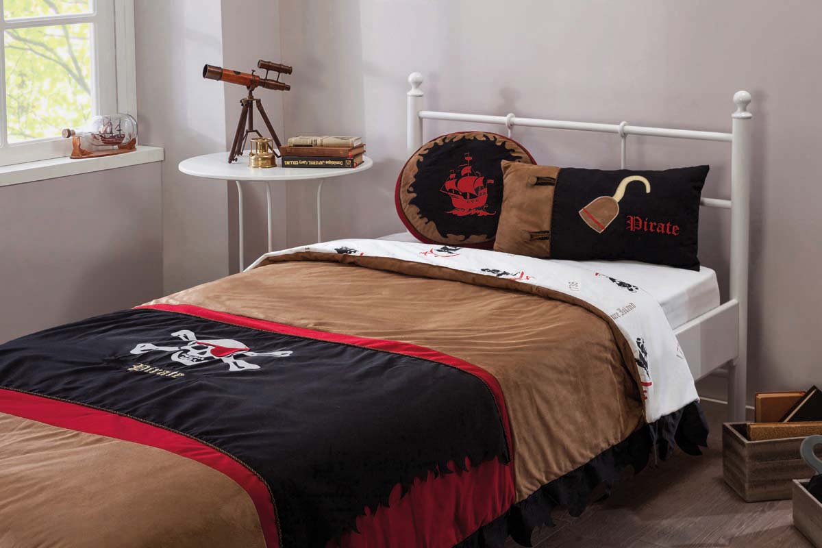 Cilek PIRATE HOOK Tagesdecke Braun / Schwarz