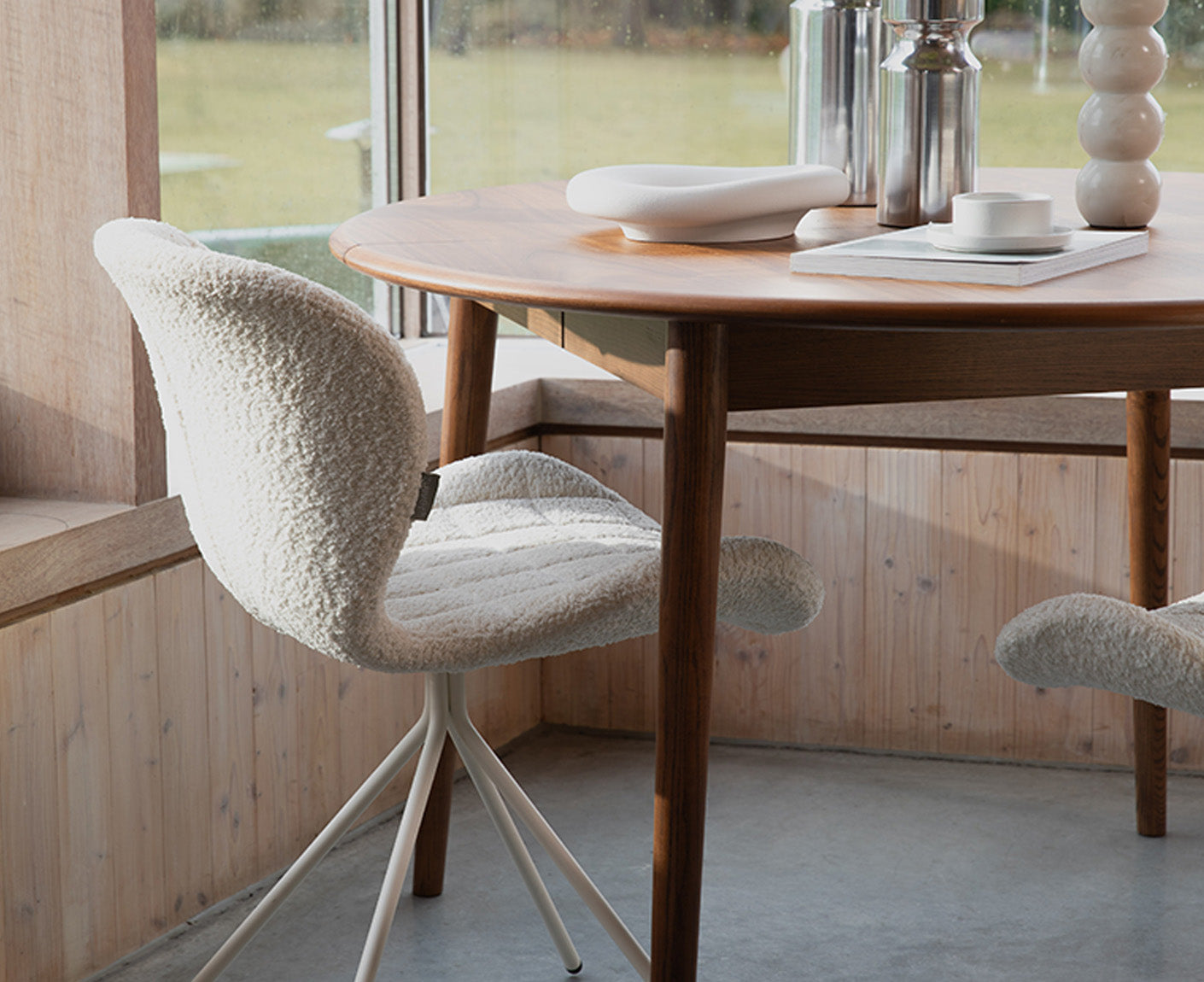 Twist Esstisch Massivholz Walnuss Rund / Oval Ø 120-160 cm Ausziehbar