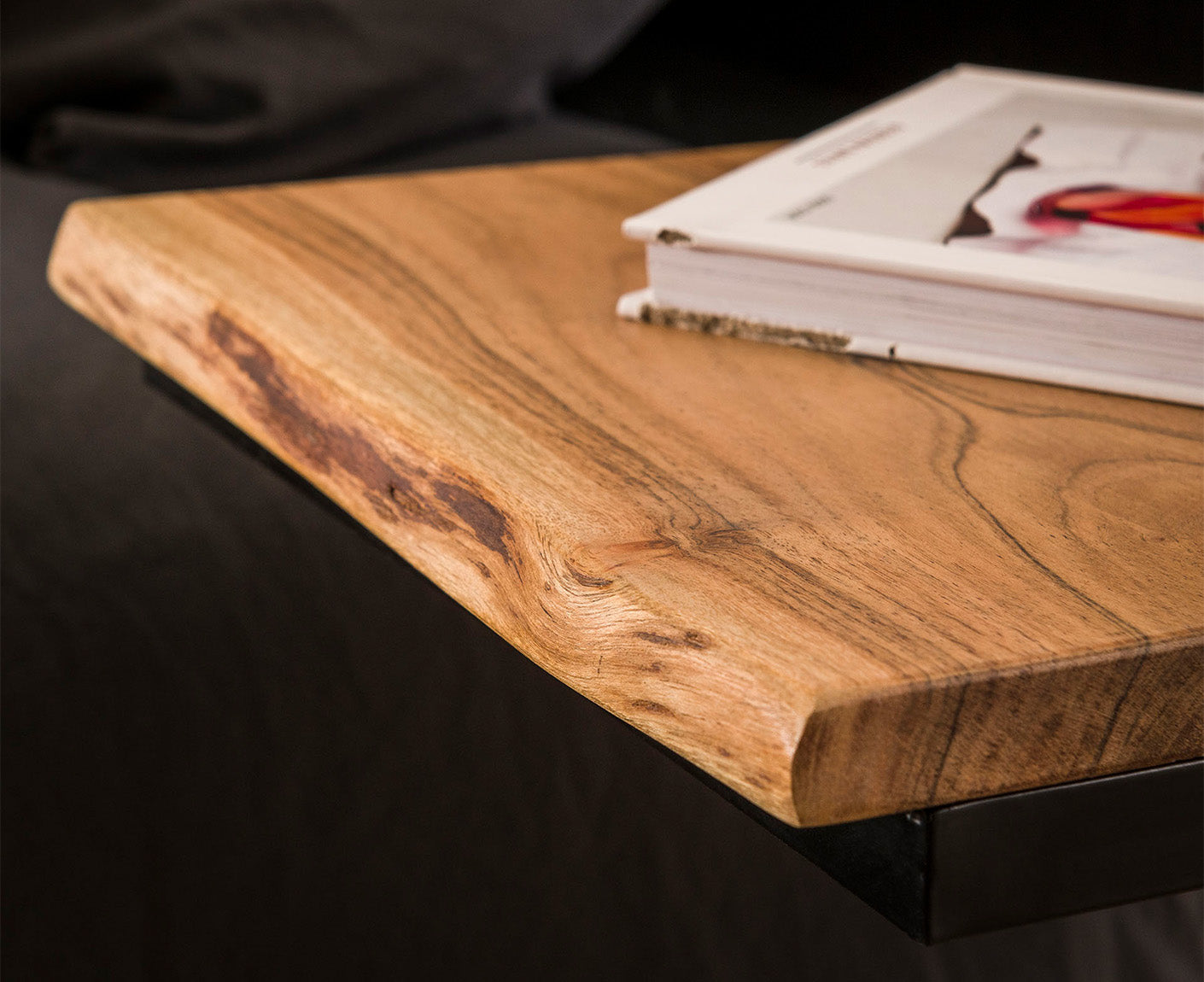 XS Edge Nachttisch 2er Set Akazie Massivholz Natur