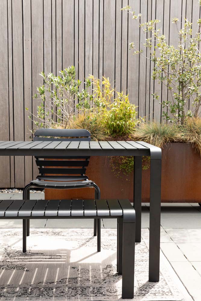Vondel Gartentisch 168x87 cm Schwarz