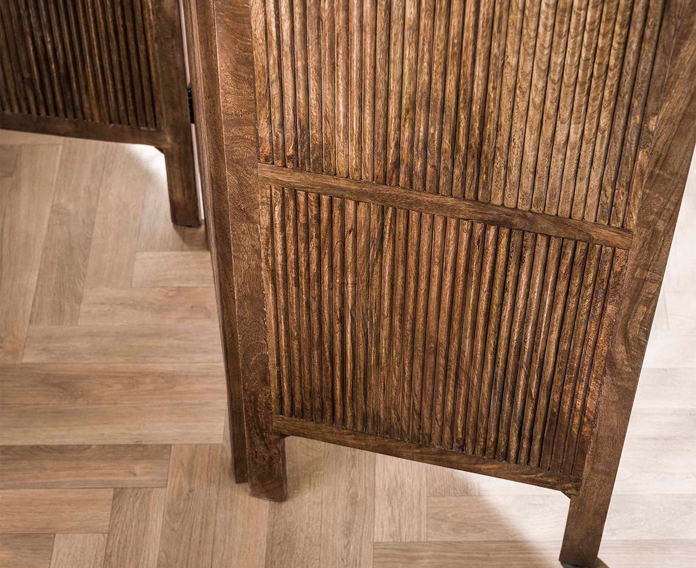 Raumteiler Wave Mango Massivholz Sand