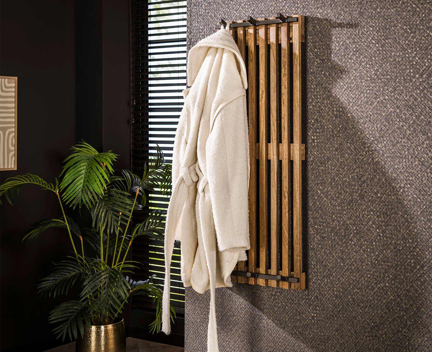 Wandgarderobe hoch Mango Massivholz Sand