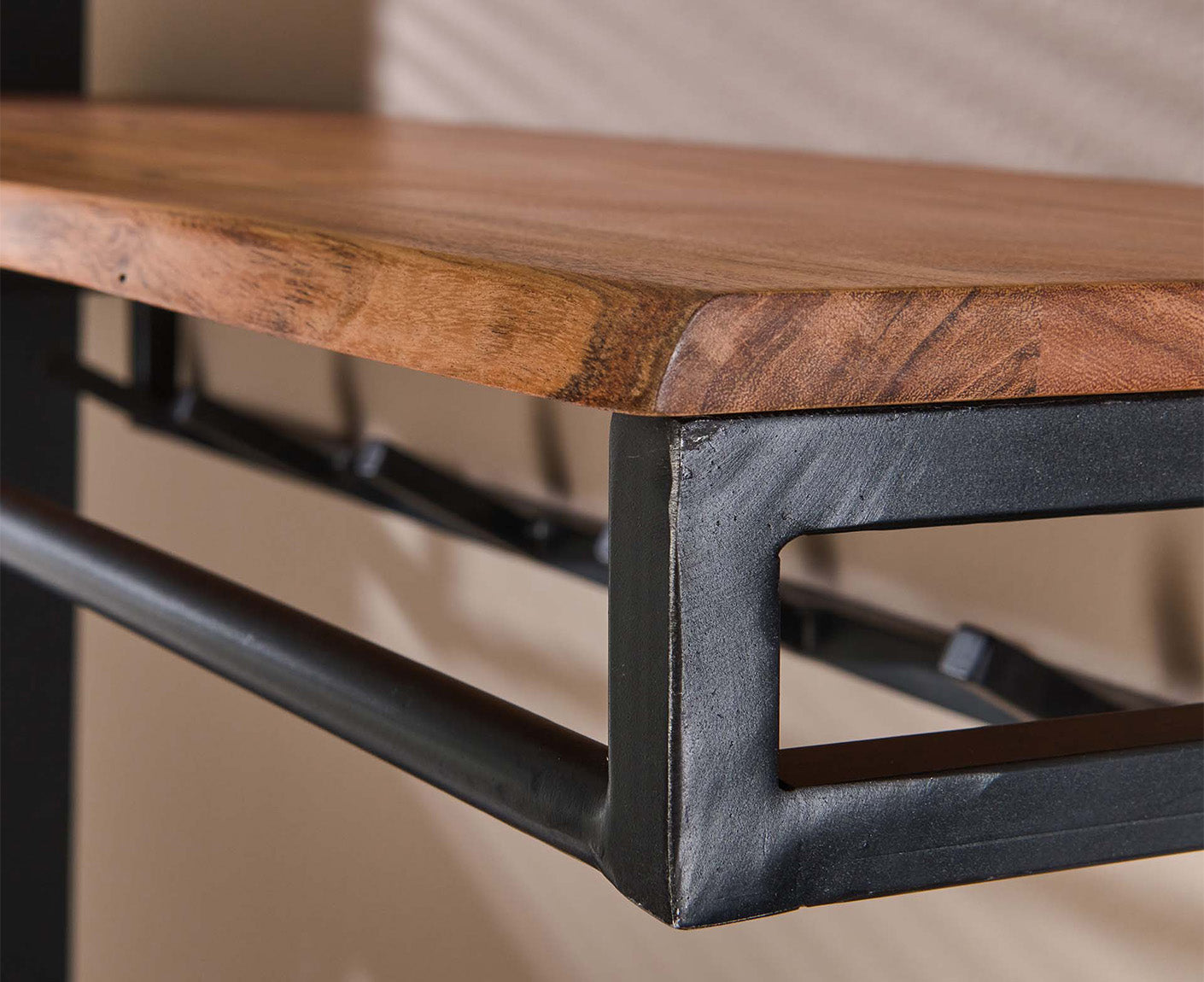 Custom Garderobe mit 6 Kleiderhaken Akazie Massivholz Natur