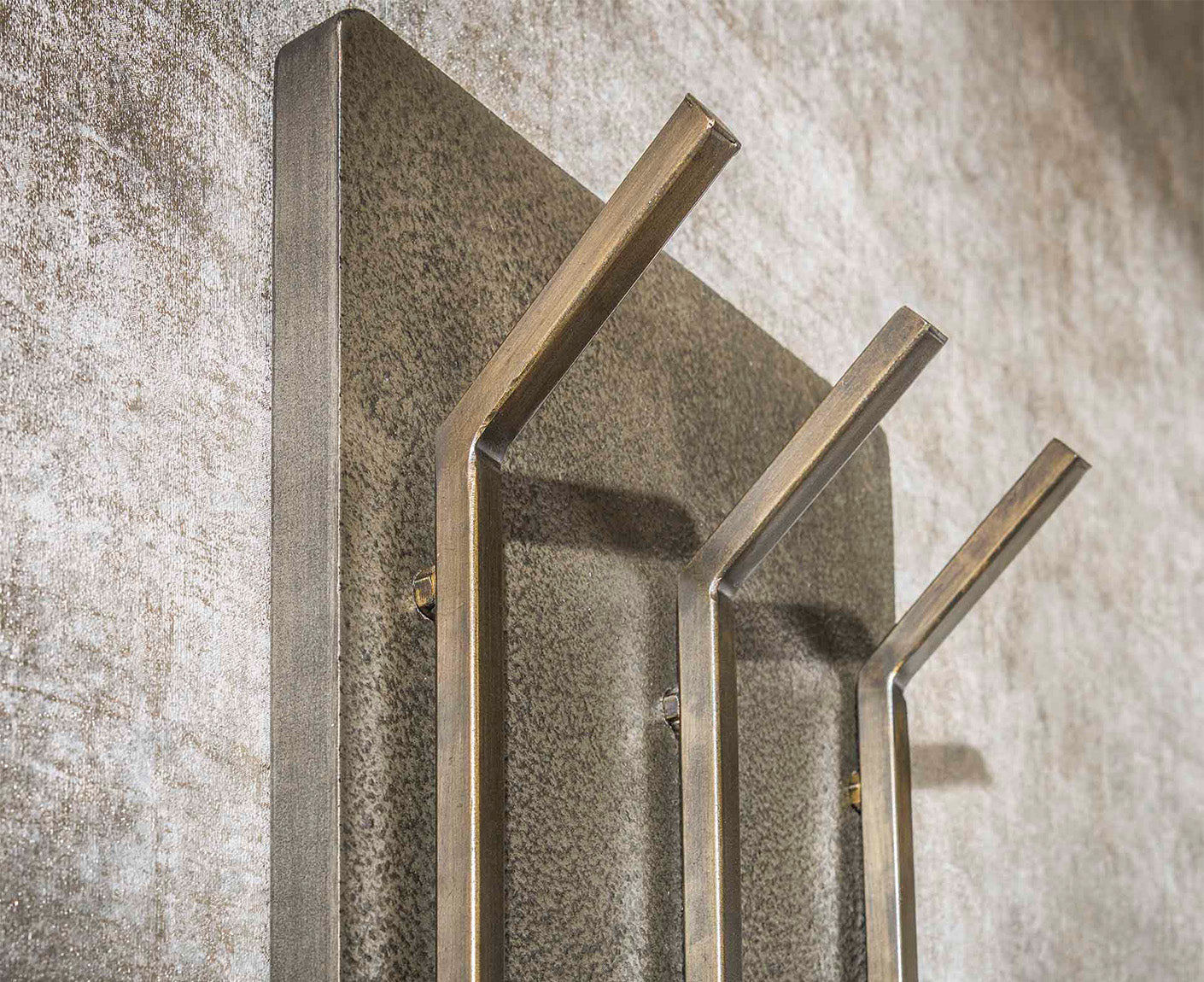 Garderobe Ferro 2 x 3 Haken vertikal / Antik Bronze