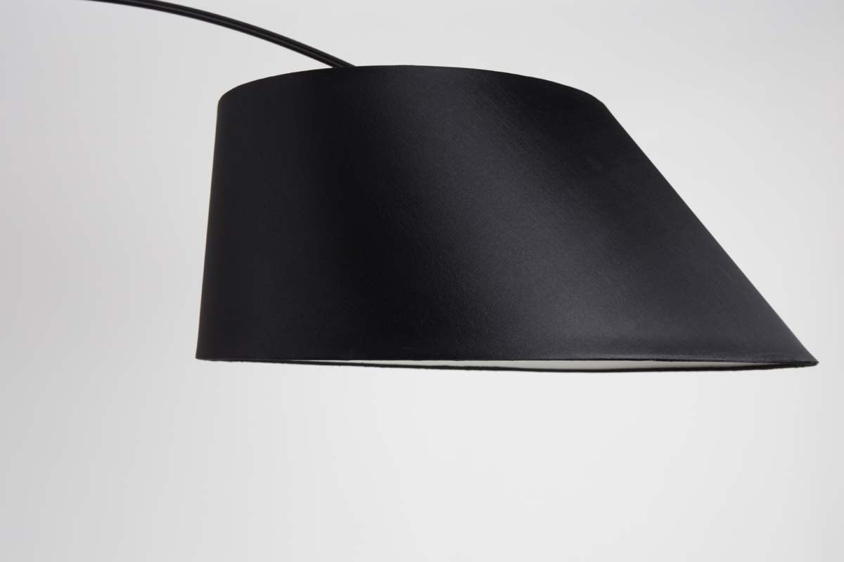 Arc Flurlampe Schwarz