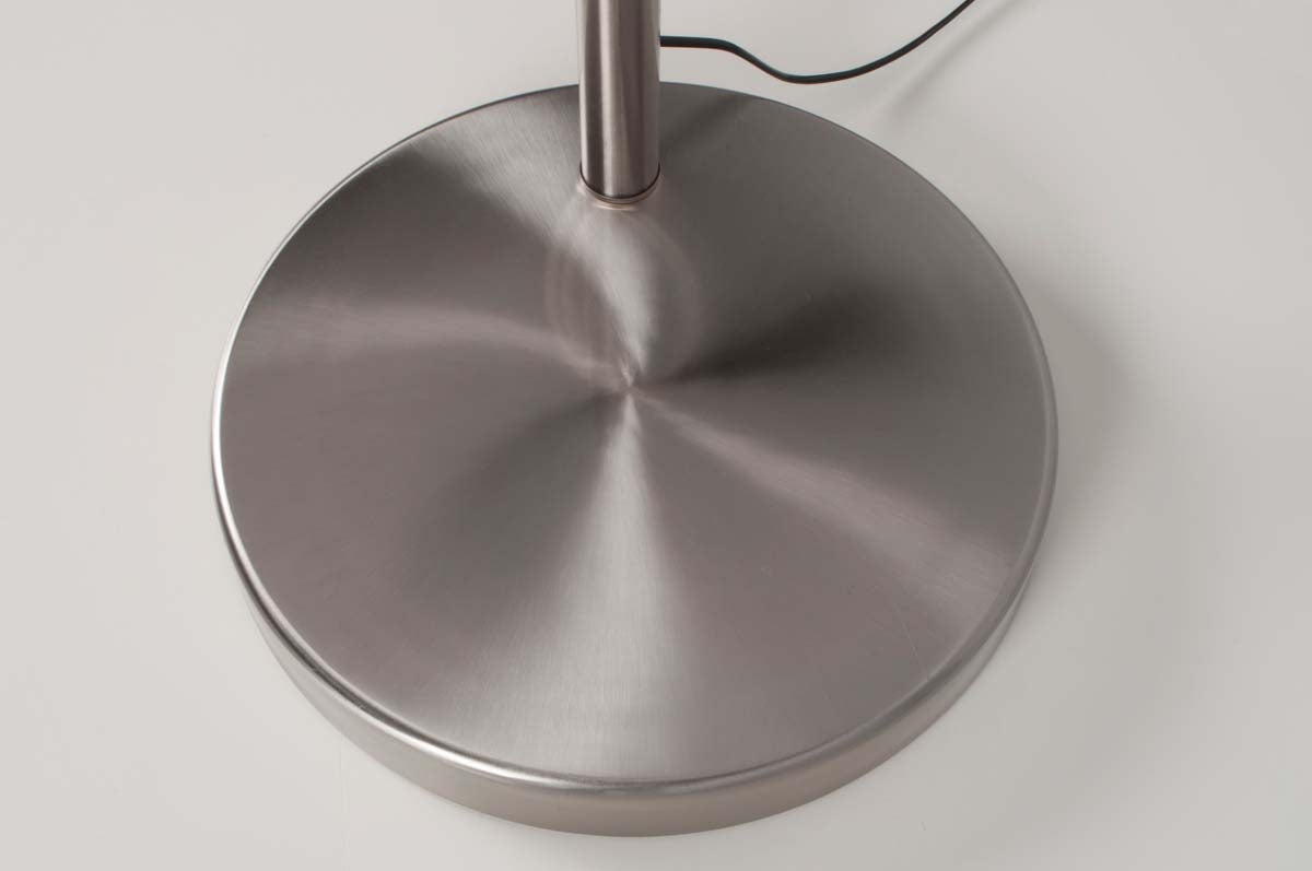 Metallgebogene Flurlampe Grau