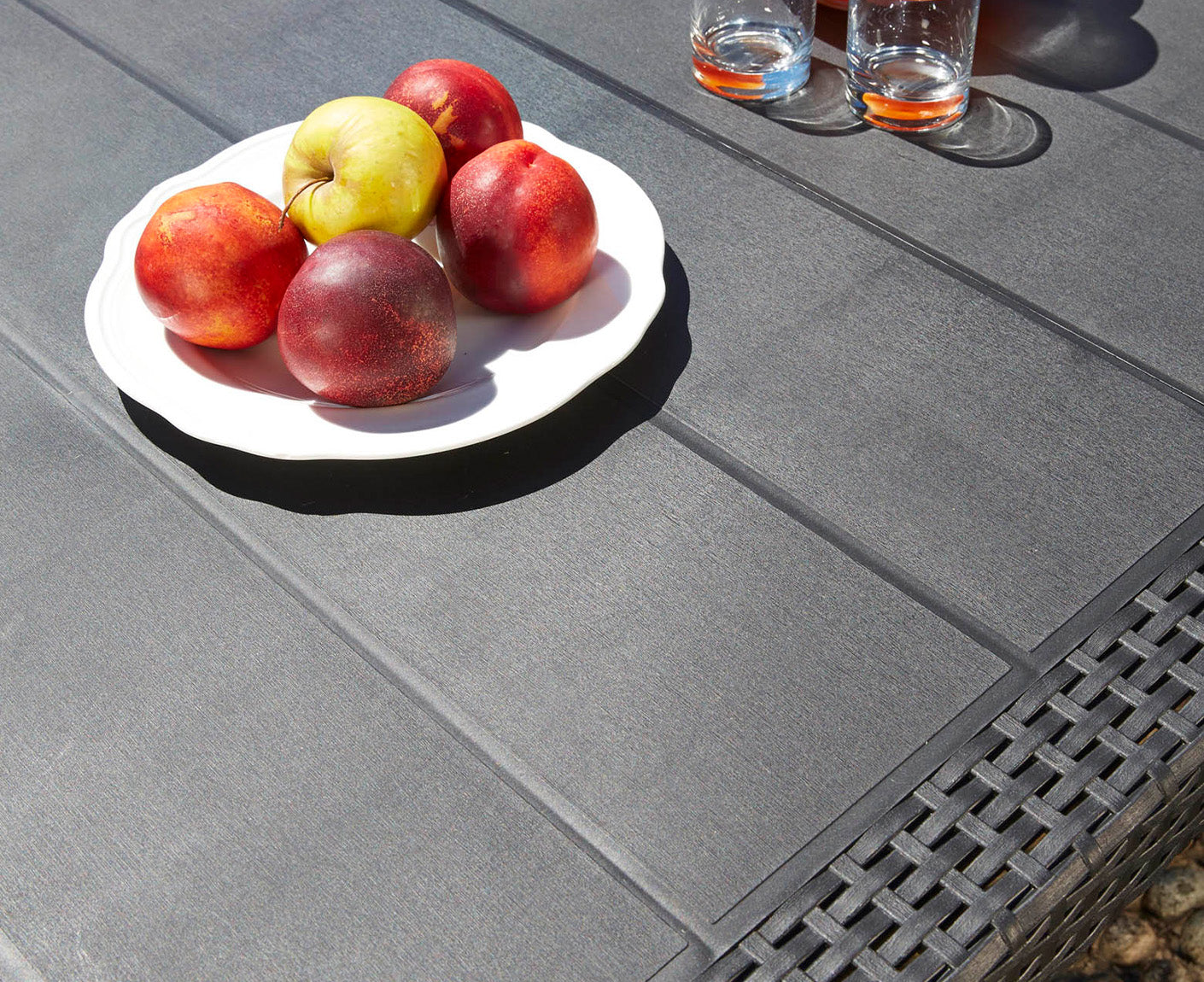 Curlo Gartentisch 79x79 cm Anthrazit