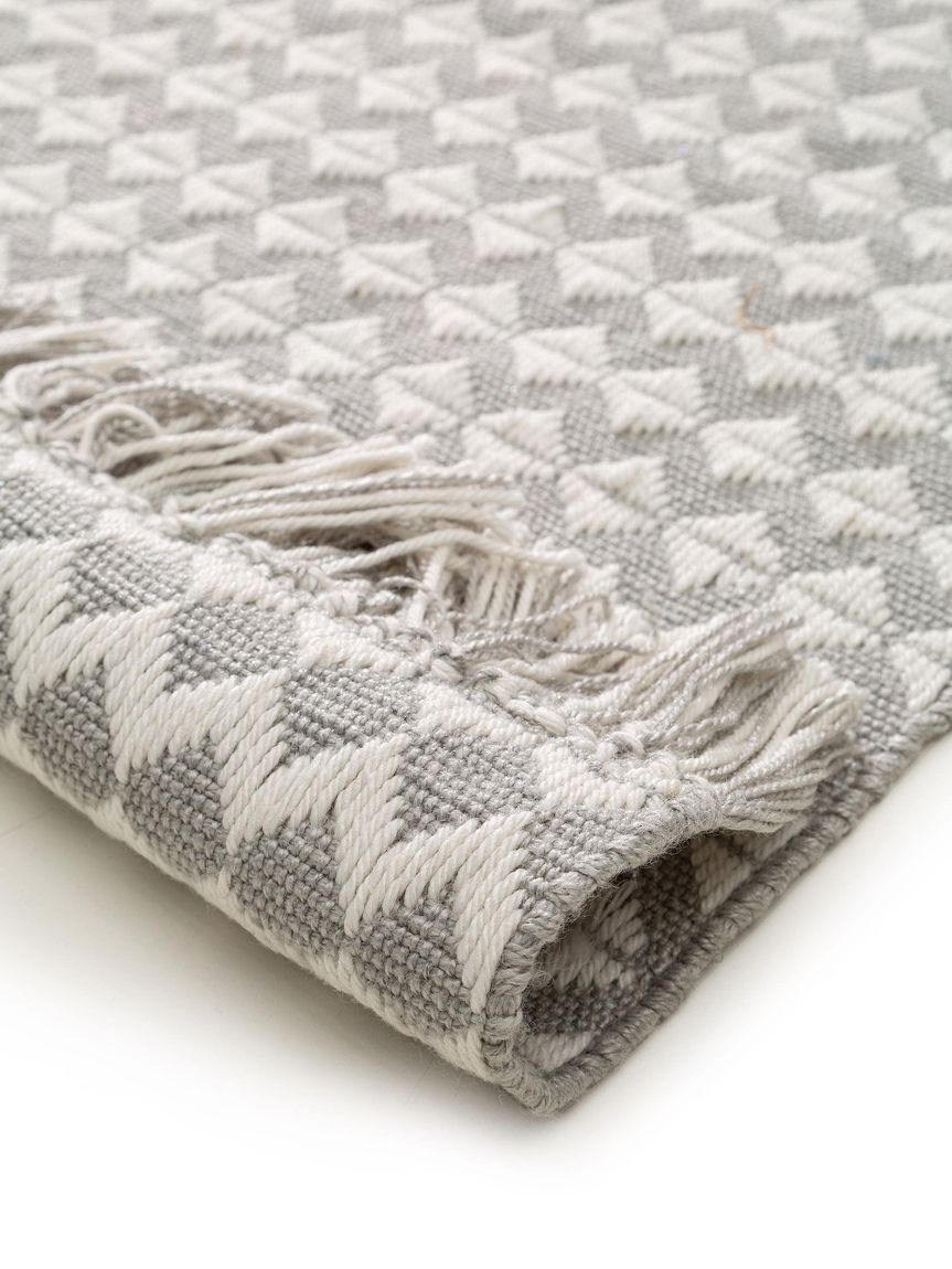 Teppich aus recyceltem Material Morty Grau