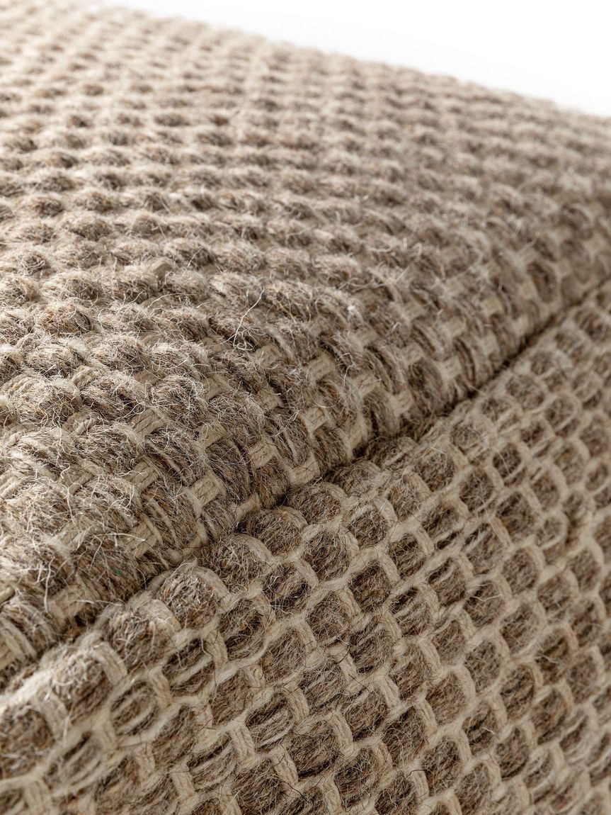 Handgefertigter Woll-Pouf Rocco 45x45x45 cm Taupe