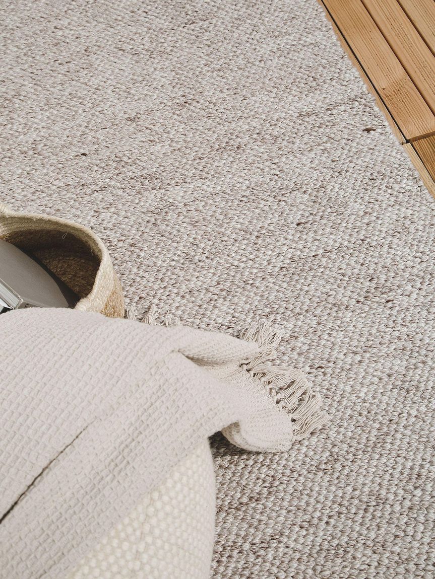 Teppich aus recyceltem Material Kiah Creame / Taupe
