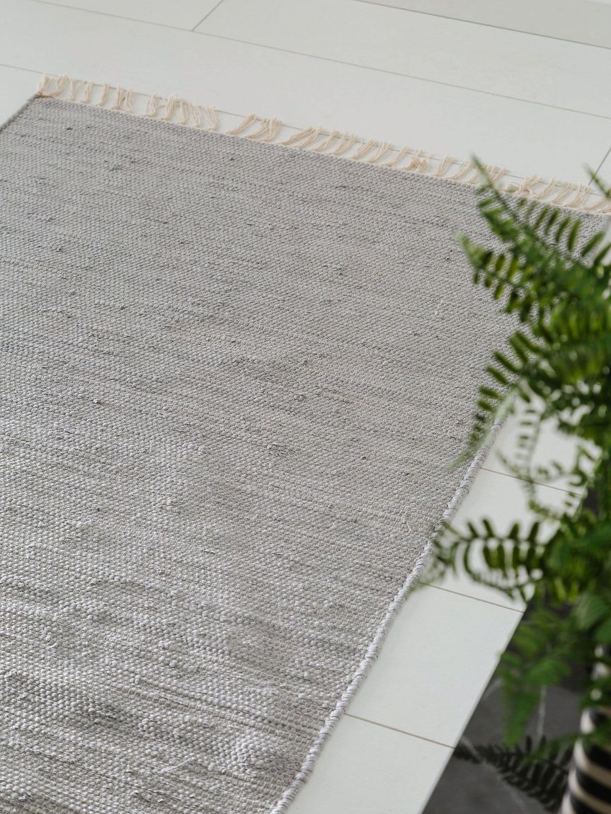 Teppich Läufer aus recyceltem Material Tom Hellgrau