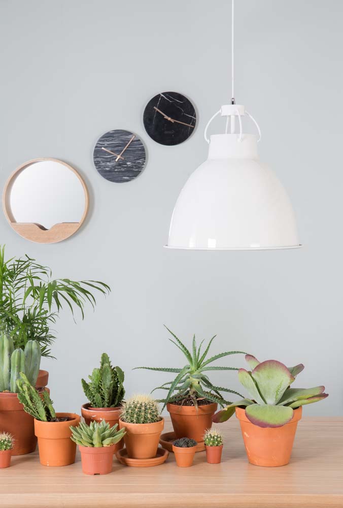 Round Wandspiegel rund Ø 40cm Braun
