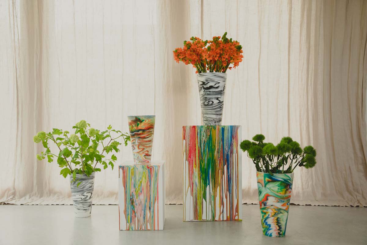 Vase CONIC M Schwarz / Weiß