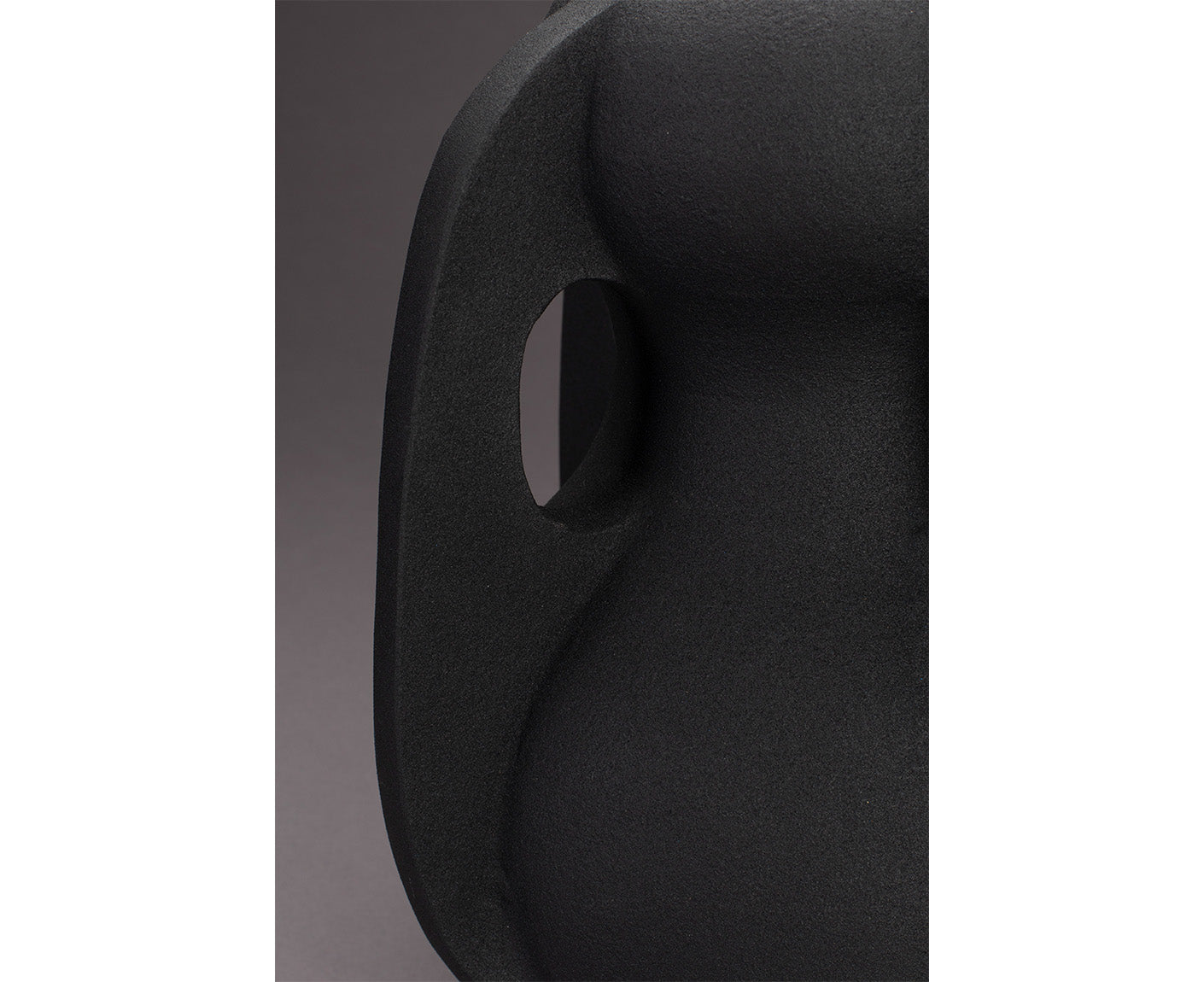 Thiago Vase Schwarz