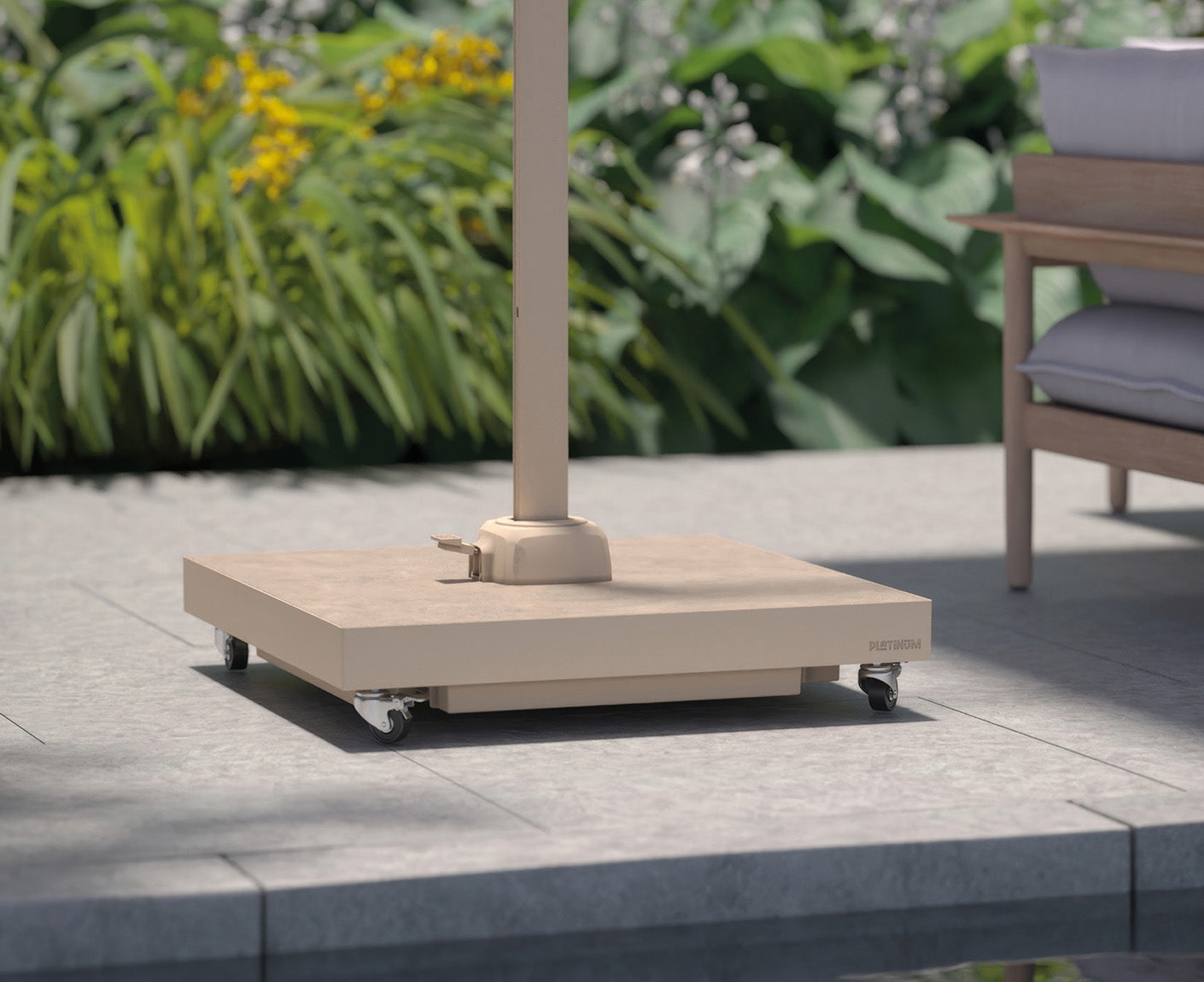 Platinum Schirmständer Ceramina 90 kg mit Räder befüllbar