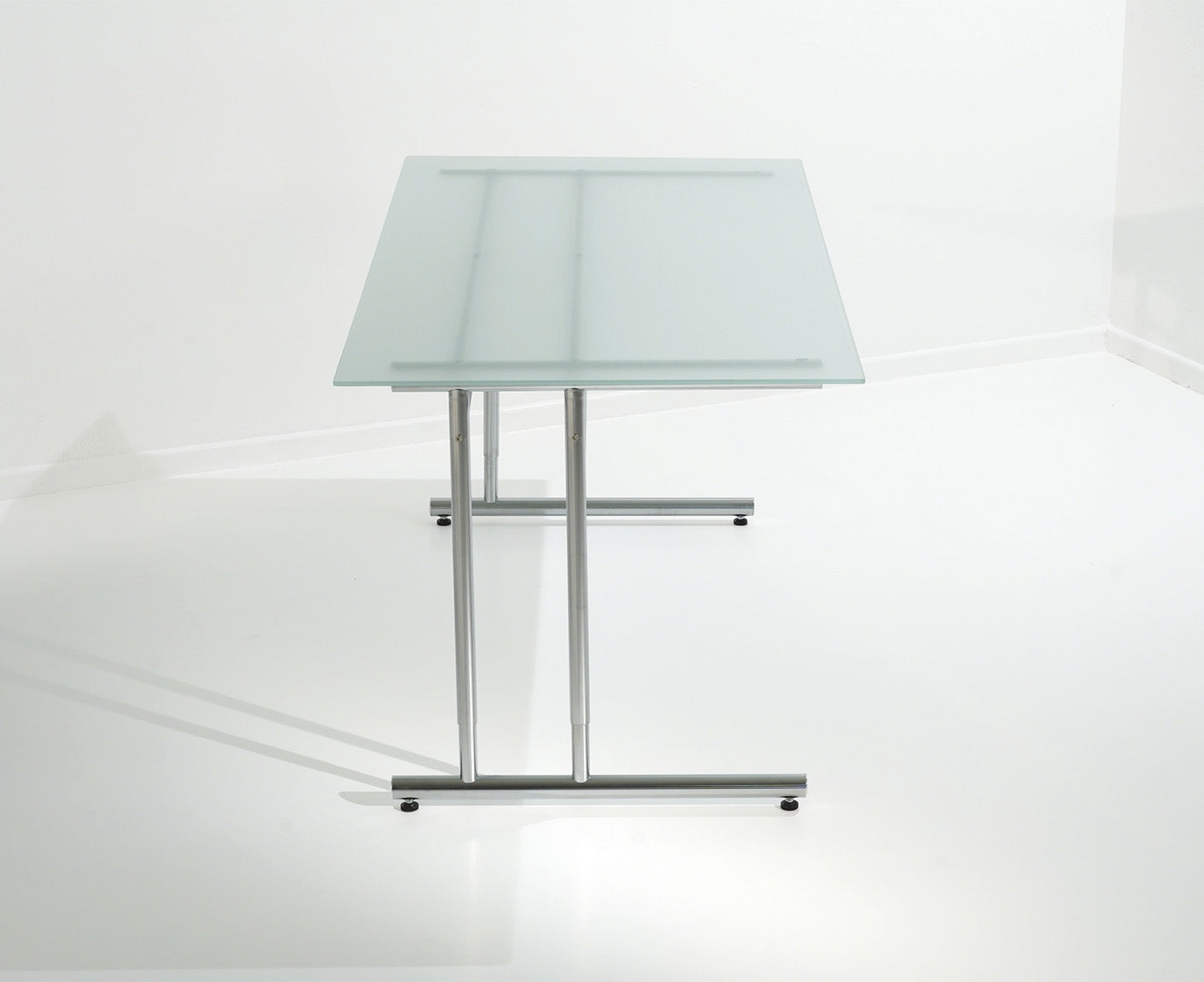 Artline Schreibtisch mit Glasplatte