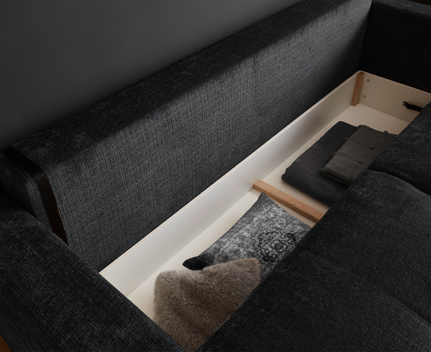 Bullet Schlafsofa 235 x 120 cm, mit Bettkasten