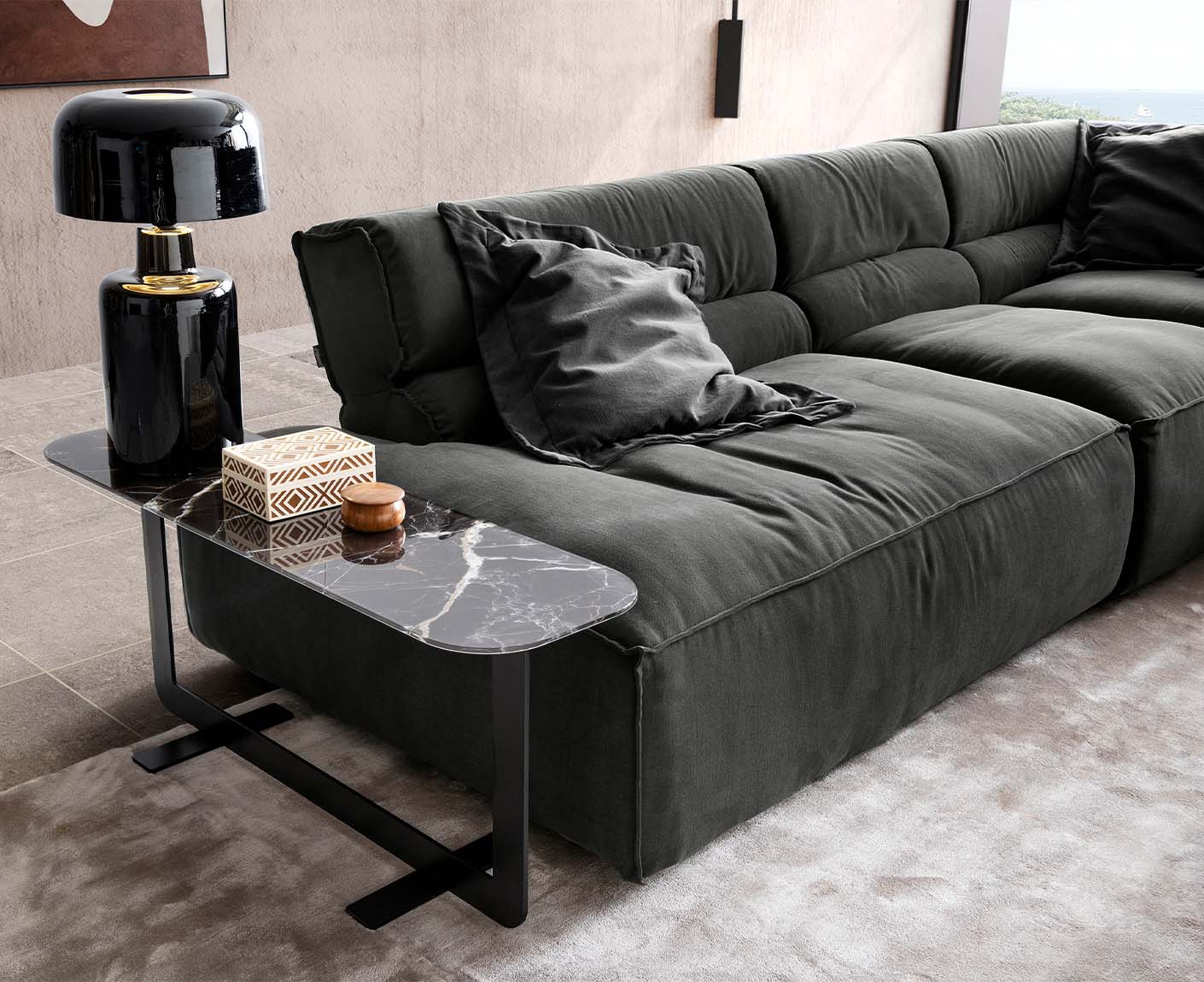 designwerk Vola Ecksofa | 347 x 342 cm | Flachgewebe