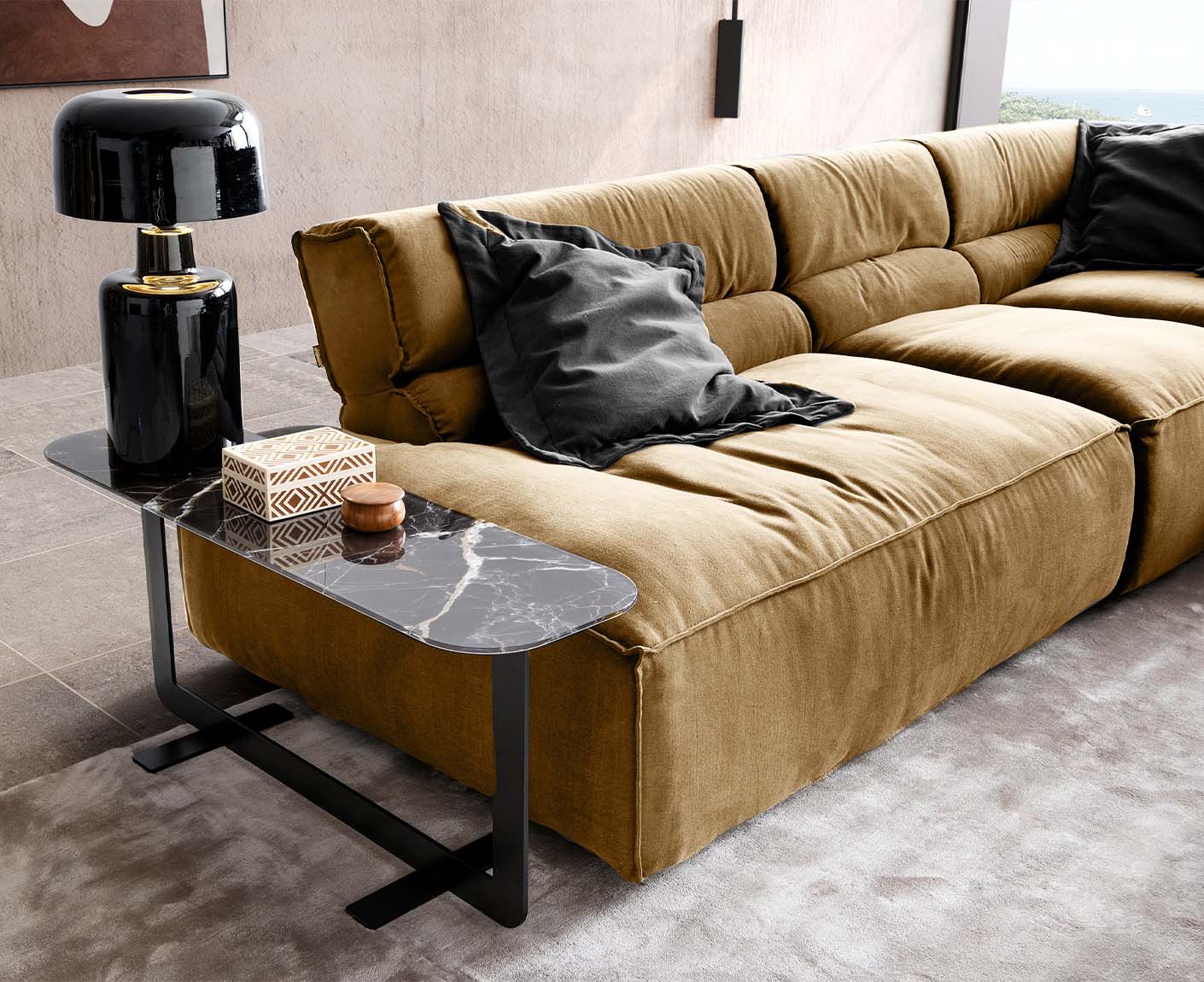 designwerk Vola Ecksofa | 347 x 342 cm | Flachgewebe