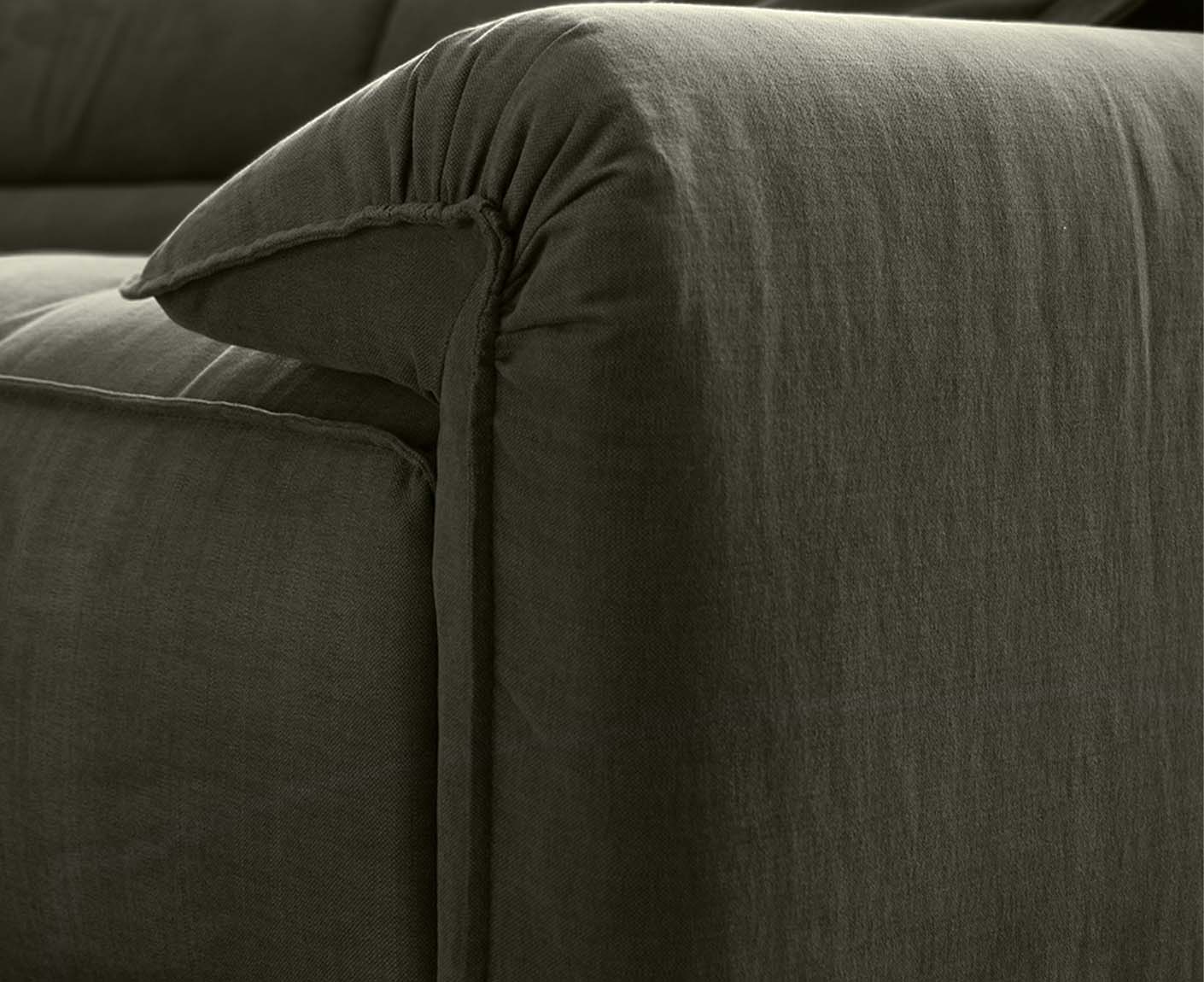 designwerk Vola Ecksofa | 347 x 342 cm | Flachgewebe
