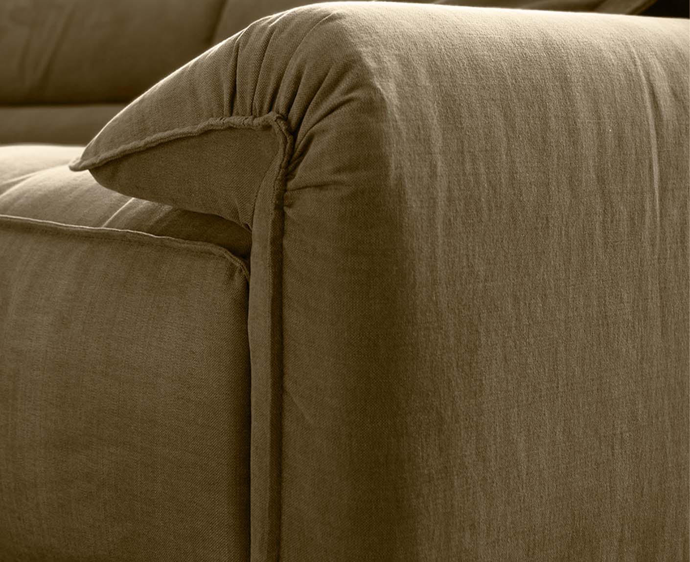 designwerk Vola Ecksofa | 347 x 342 cm | Flachgewebe