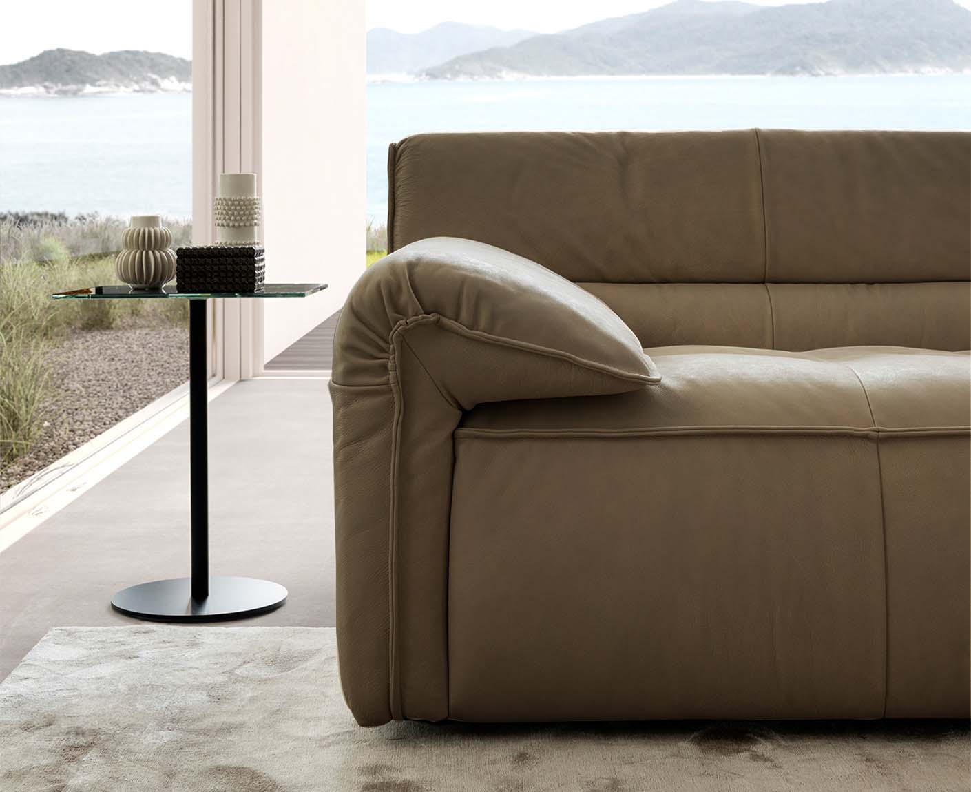 designwerk Vola Ecksofa | 315 x 186 cm | Echtleder