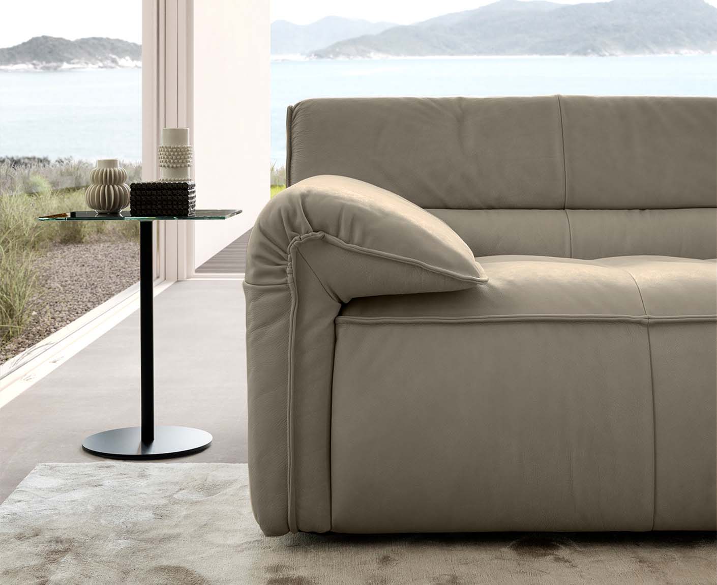 designwerk Vola Ecksofa | 315 x 186 cm | Echtleder