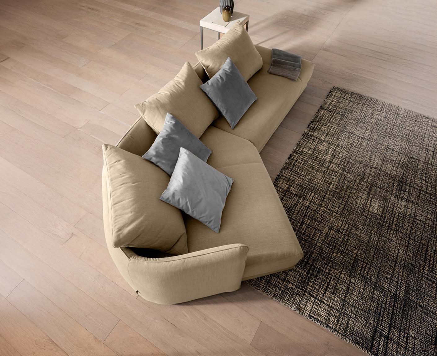 designwerk New York Ecksofa | 333 x 179 cm | feines Flachgewebe