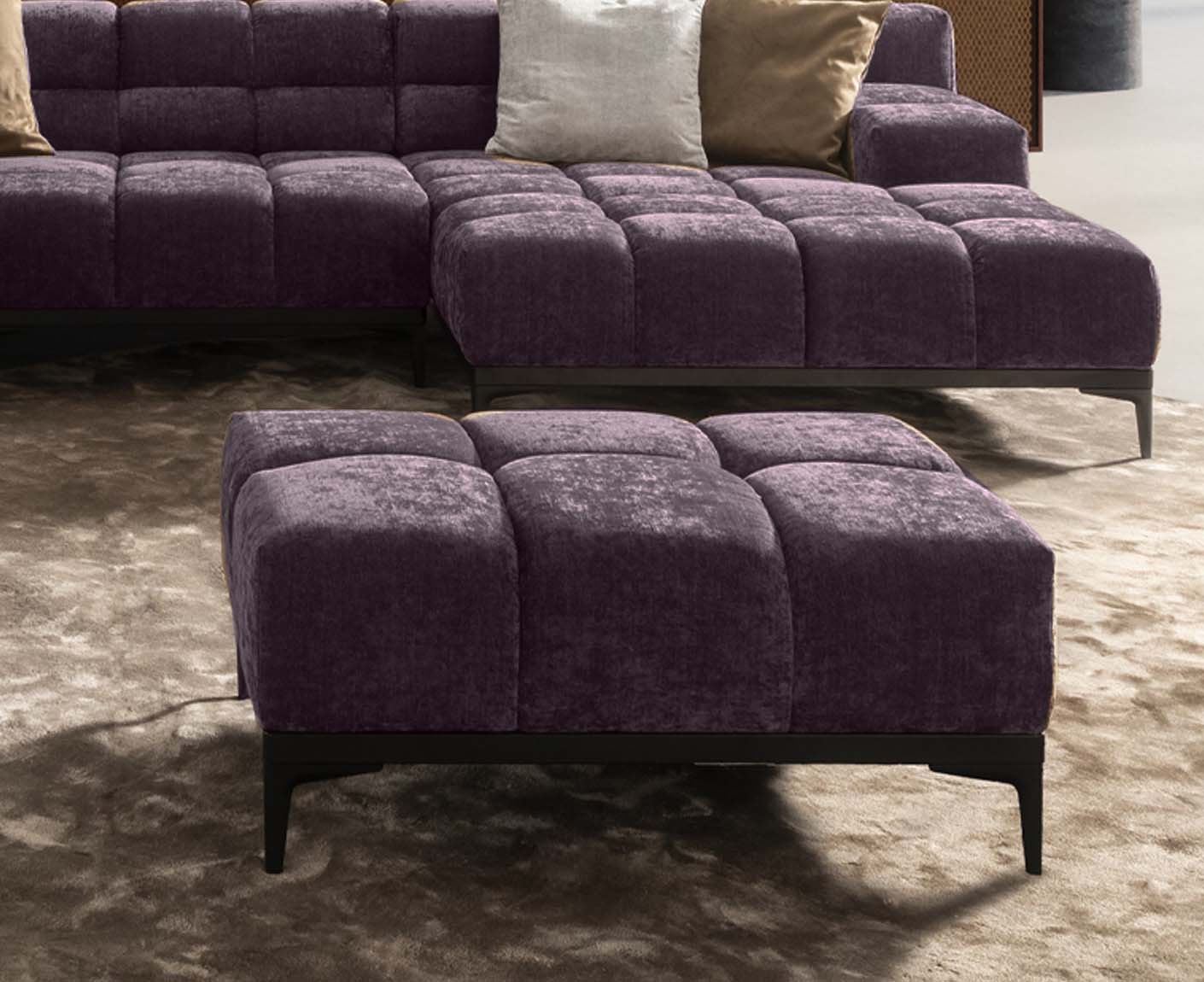 designwerk Oasis Hocker | 107 x 73 cm | Chenillegewebe
