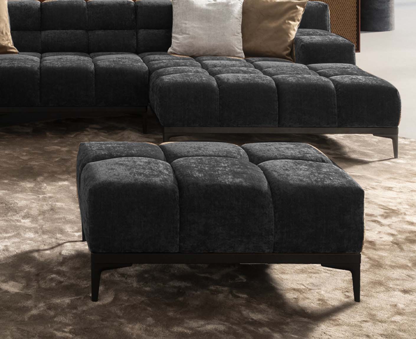 designwerk Oasis Hocker | 107 x 73 cm | Chenillegewebe