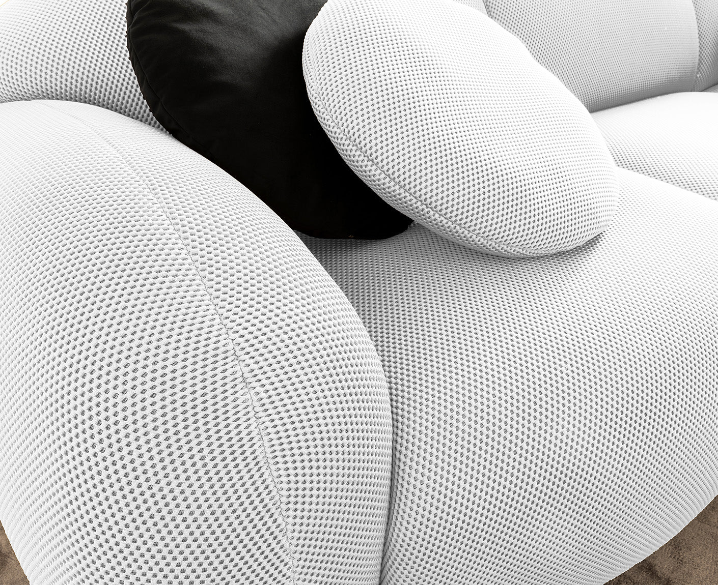 designwerk Globe 3-Sitzer Sofa | 292 x 116 cm | Flachgewebe 3D-Effekt