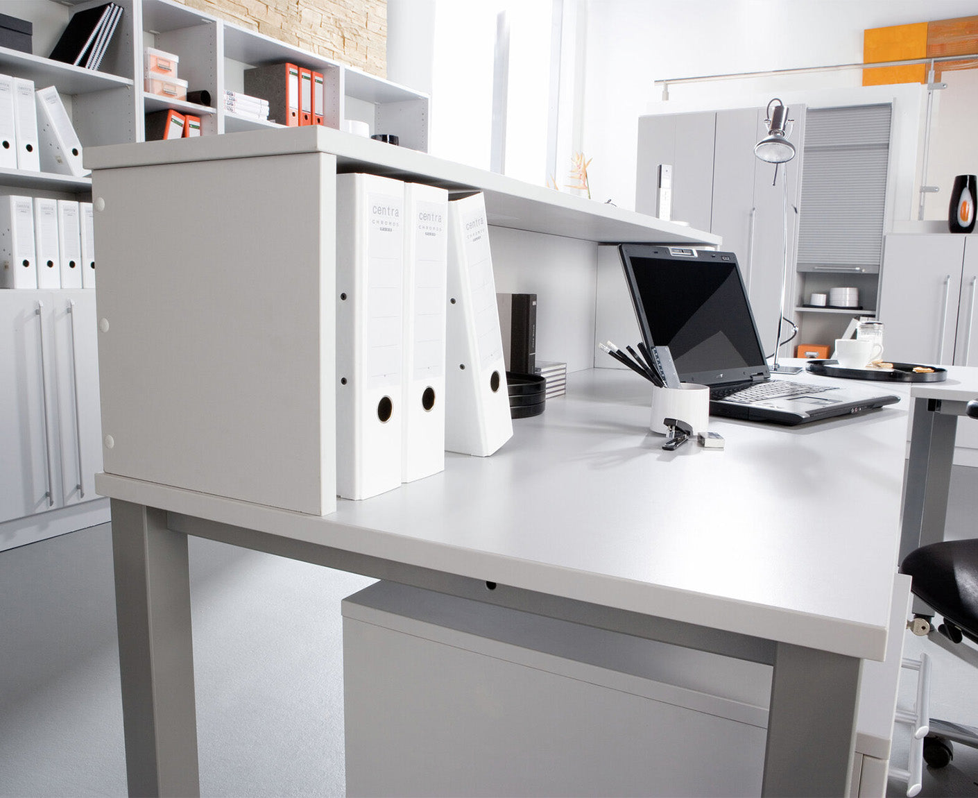 Mini-Office Schreibtisch Q-Serie | 67 cm tief | 4-Fuß | höheneinstellbar | extrem stabil