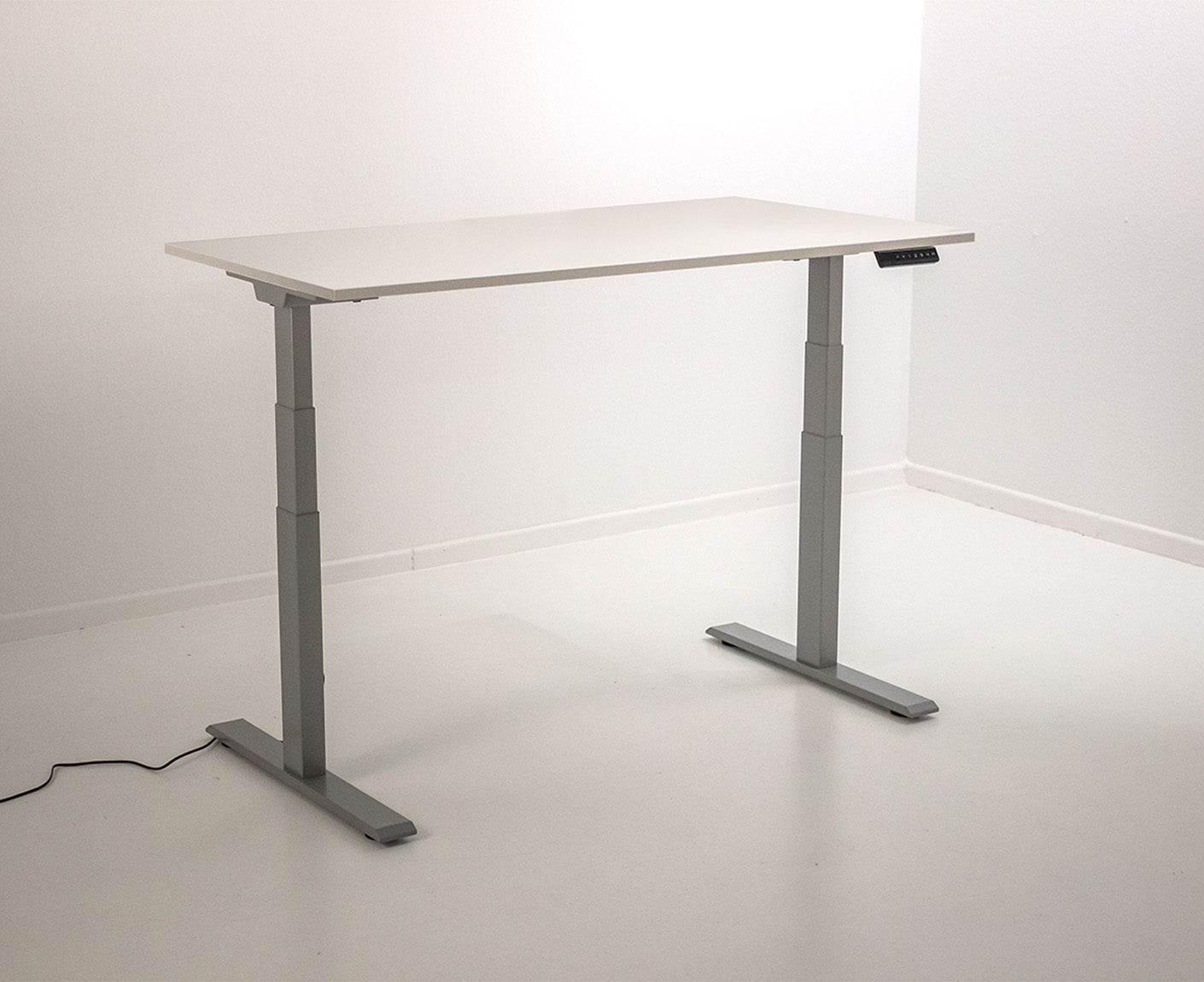 Smart office Schreibtisch, elektrisch höhenverstellbar