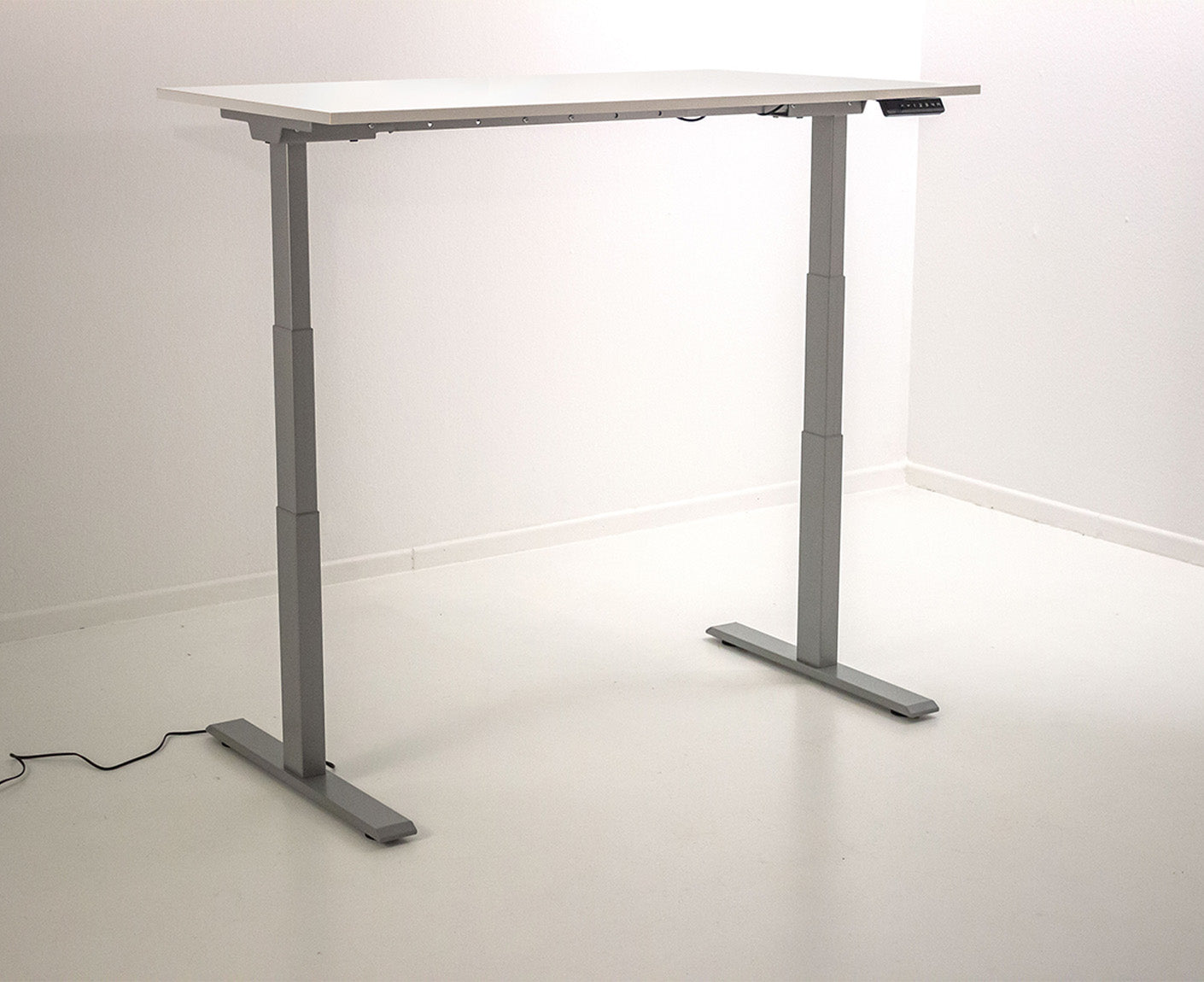 Smart office Schreibtisch, elektrisch höhenverstellbar