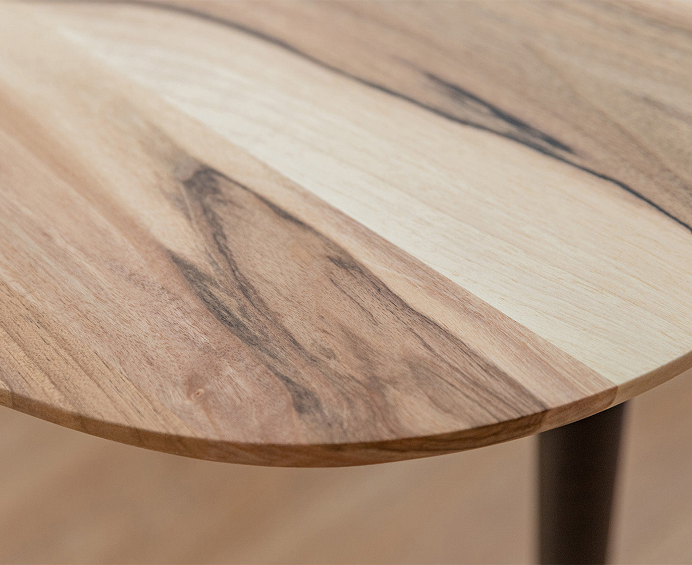 Awokado Couchtisch Massivholz