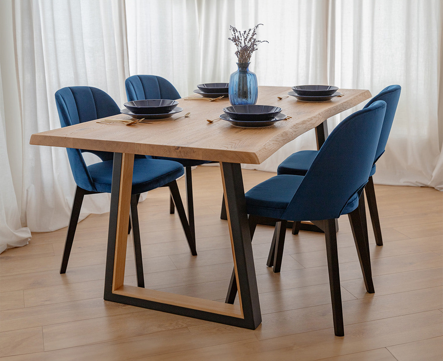 Breno Esszimmerstuhl Massivholz Buche Schwarz/ Blau Samt