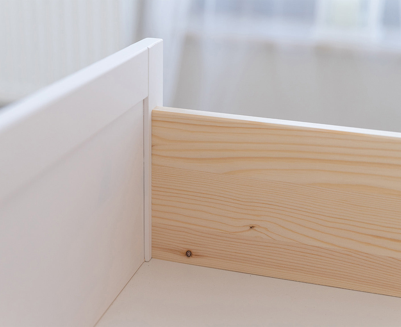 Marone Elite Vitrine Massivholz Weiß / Grau