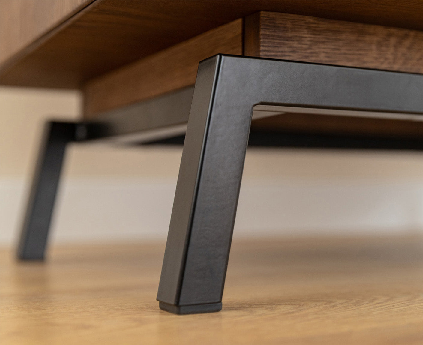 Modern Loft Couchtisch Massivholz Eiche geölt