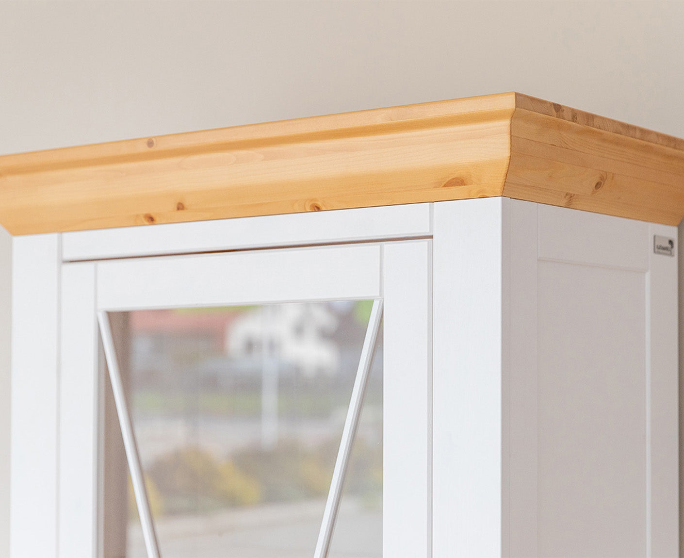 Marone Elite Standvitrine Massivholz Weiß / Grau