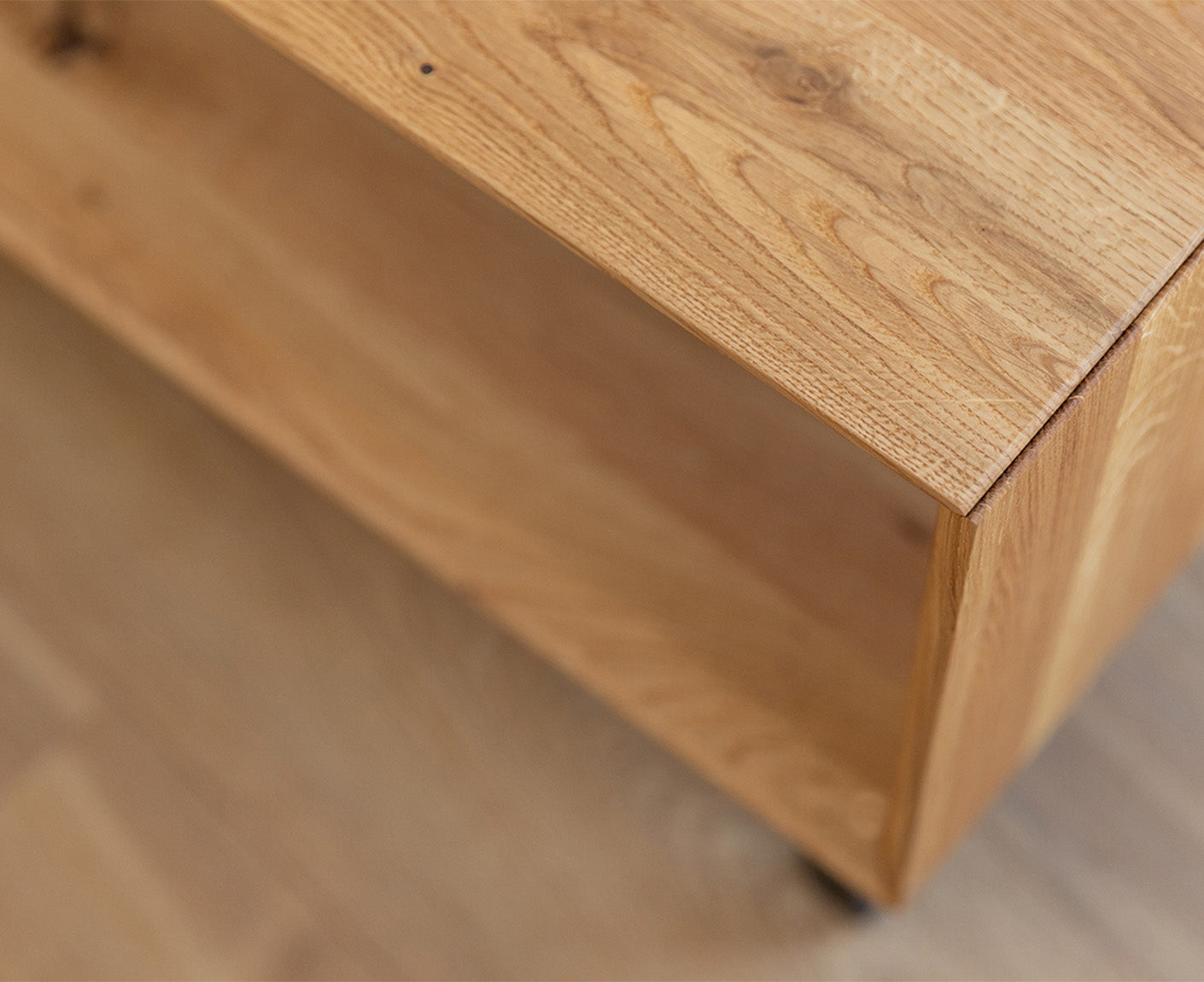 Modern Loft Couchtisch Massivholz Eiche geölt
