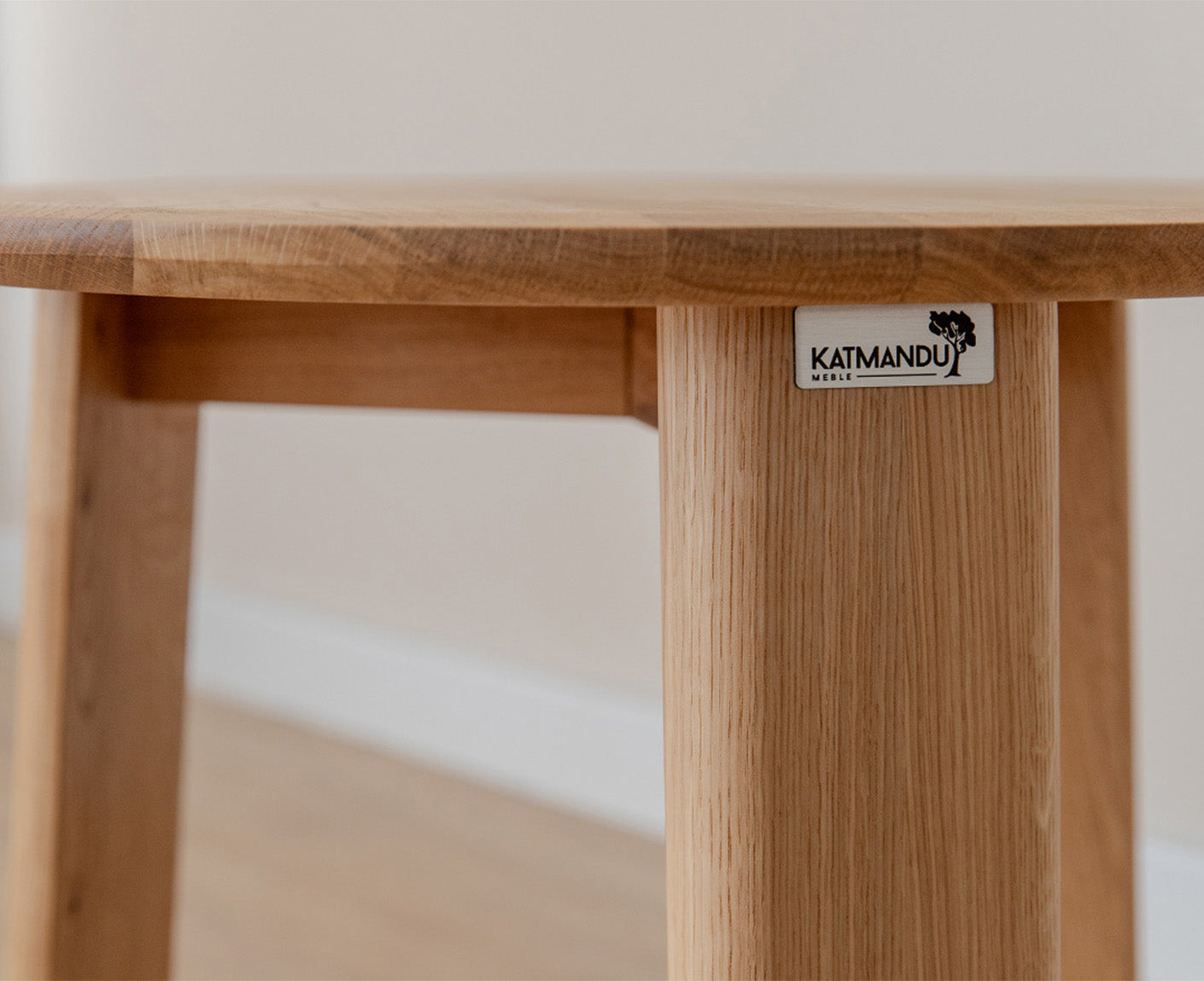 Monty Couchtisch Beistelltisch Ø 51 cm Massivholz geölt