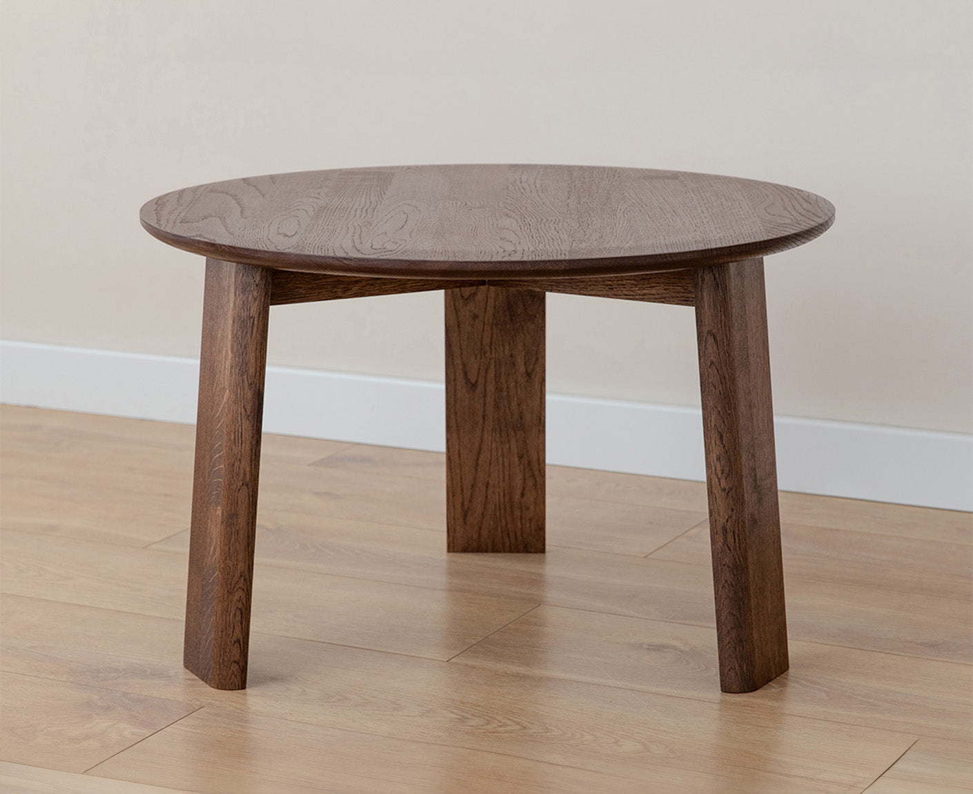 Monty Couchtisch Beistelltisch Ø 61 cm Massivholz geölt