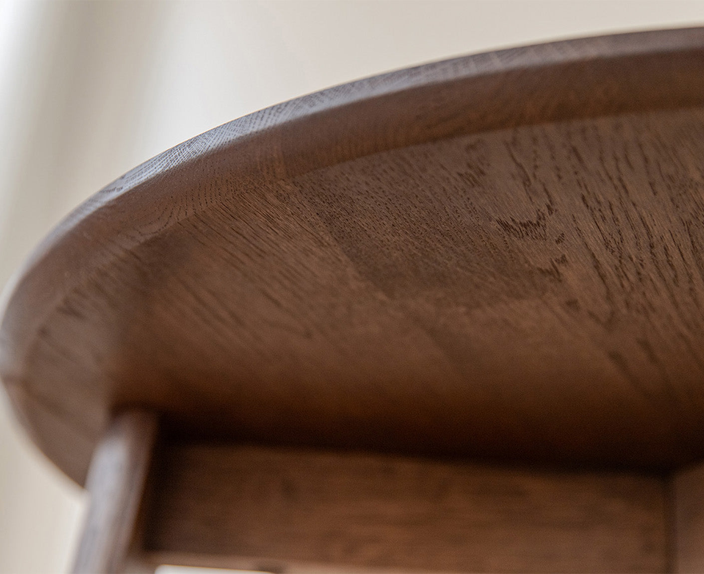Monty Couchtisch Beistelltisch Ø 61 cm Massivholz geölt